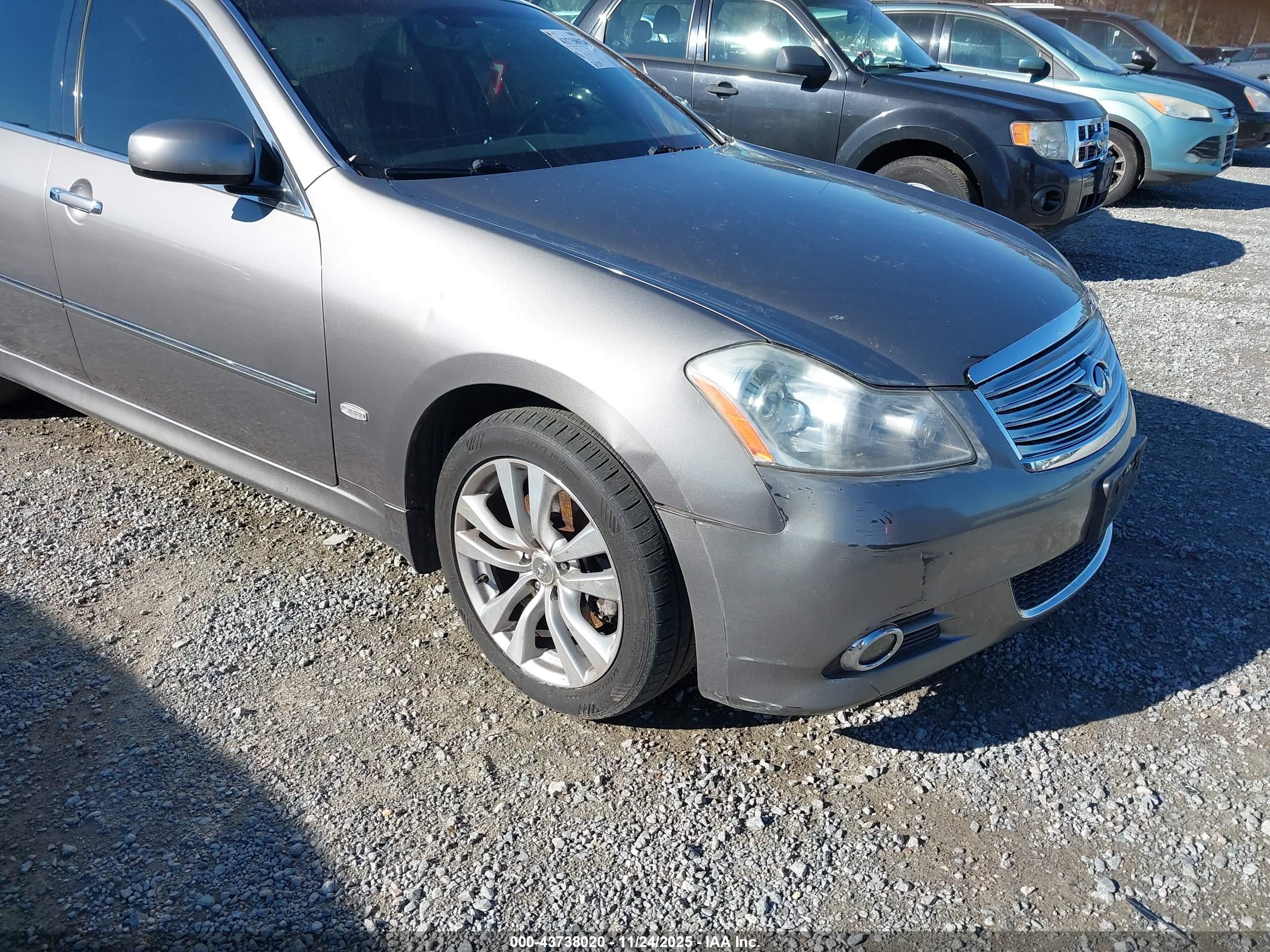 INFINITI M35X image 6