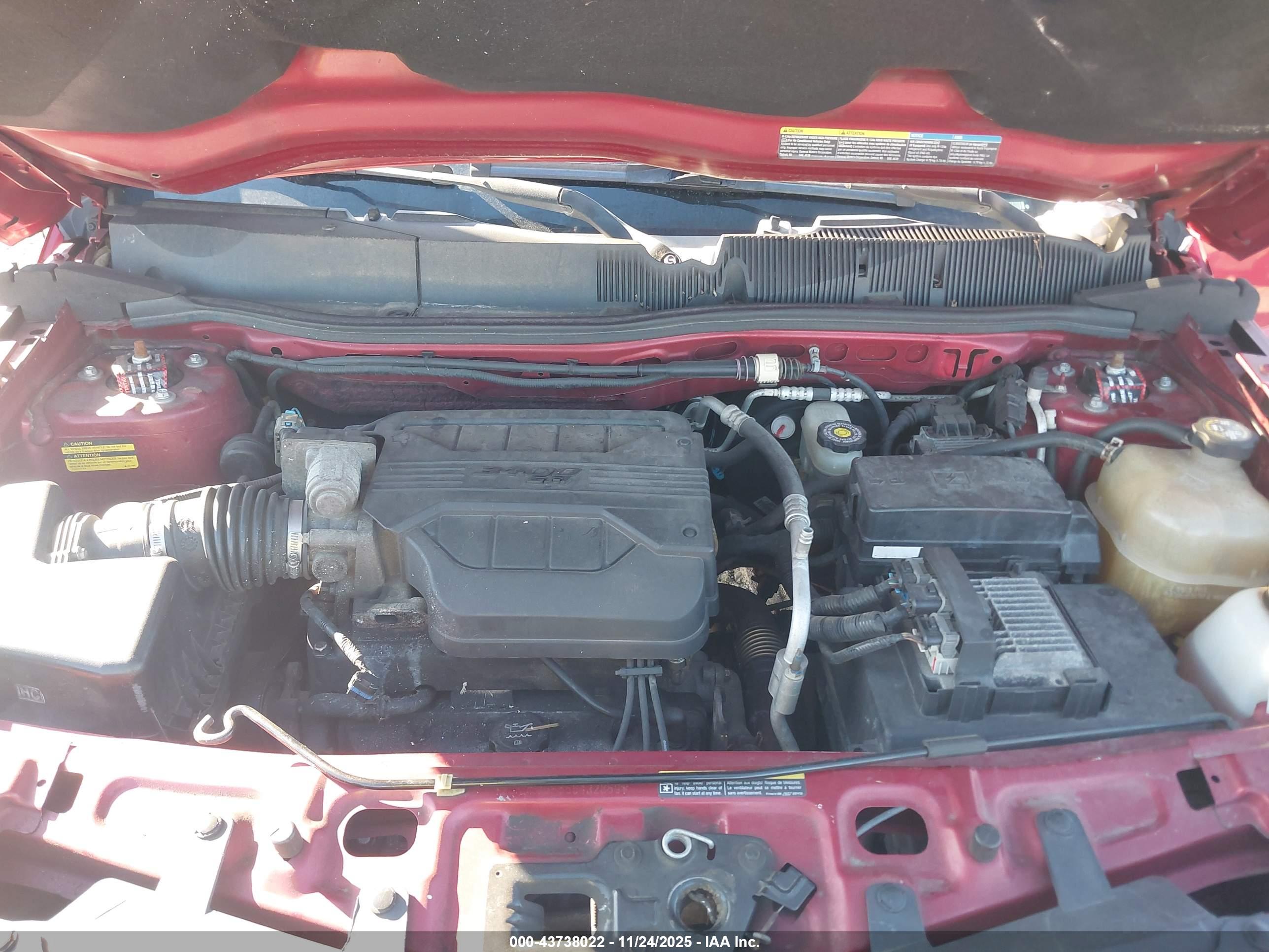 CHEVROLET EQUINOX image 10