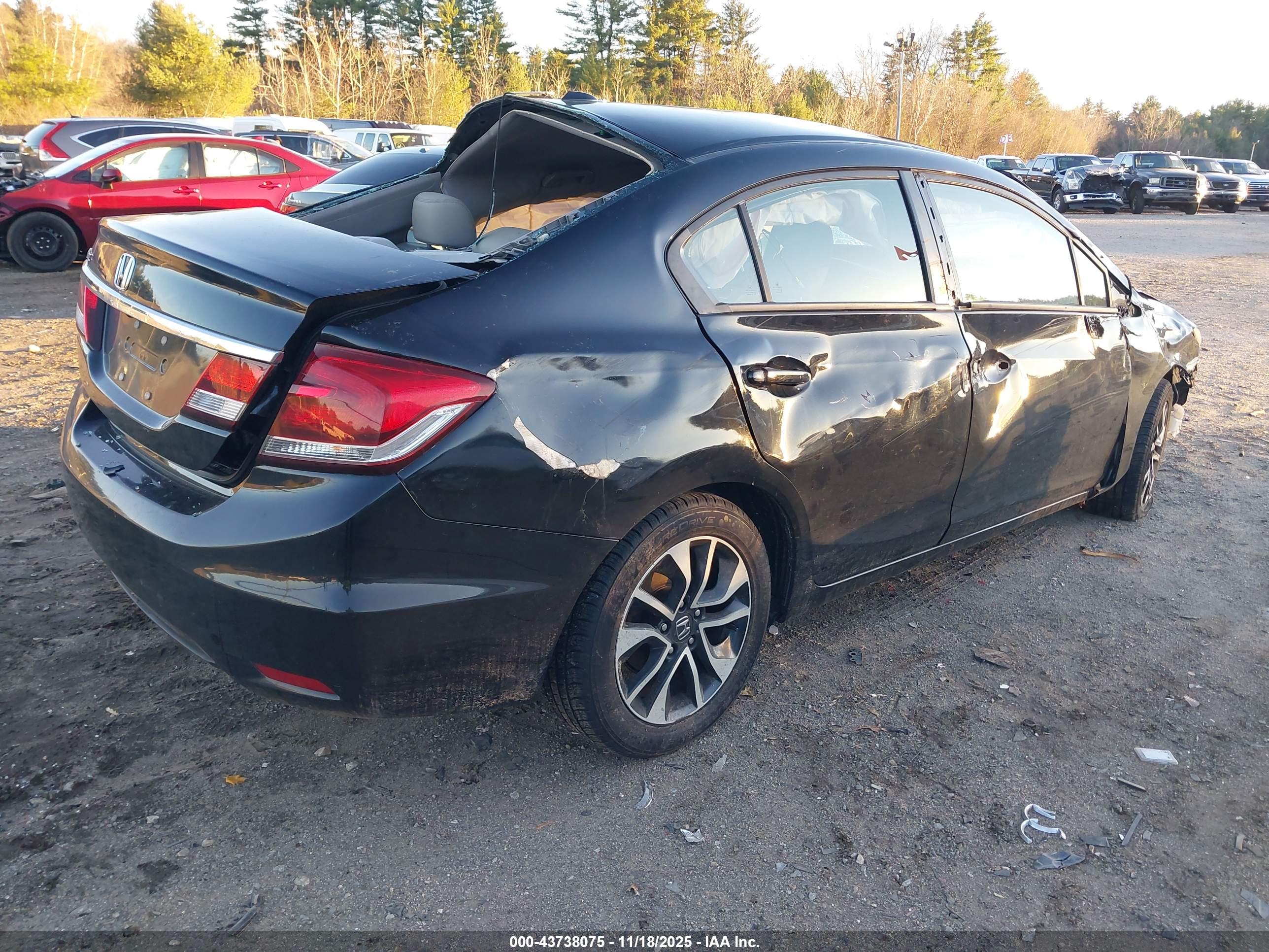 HONDA CIVIC image 4