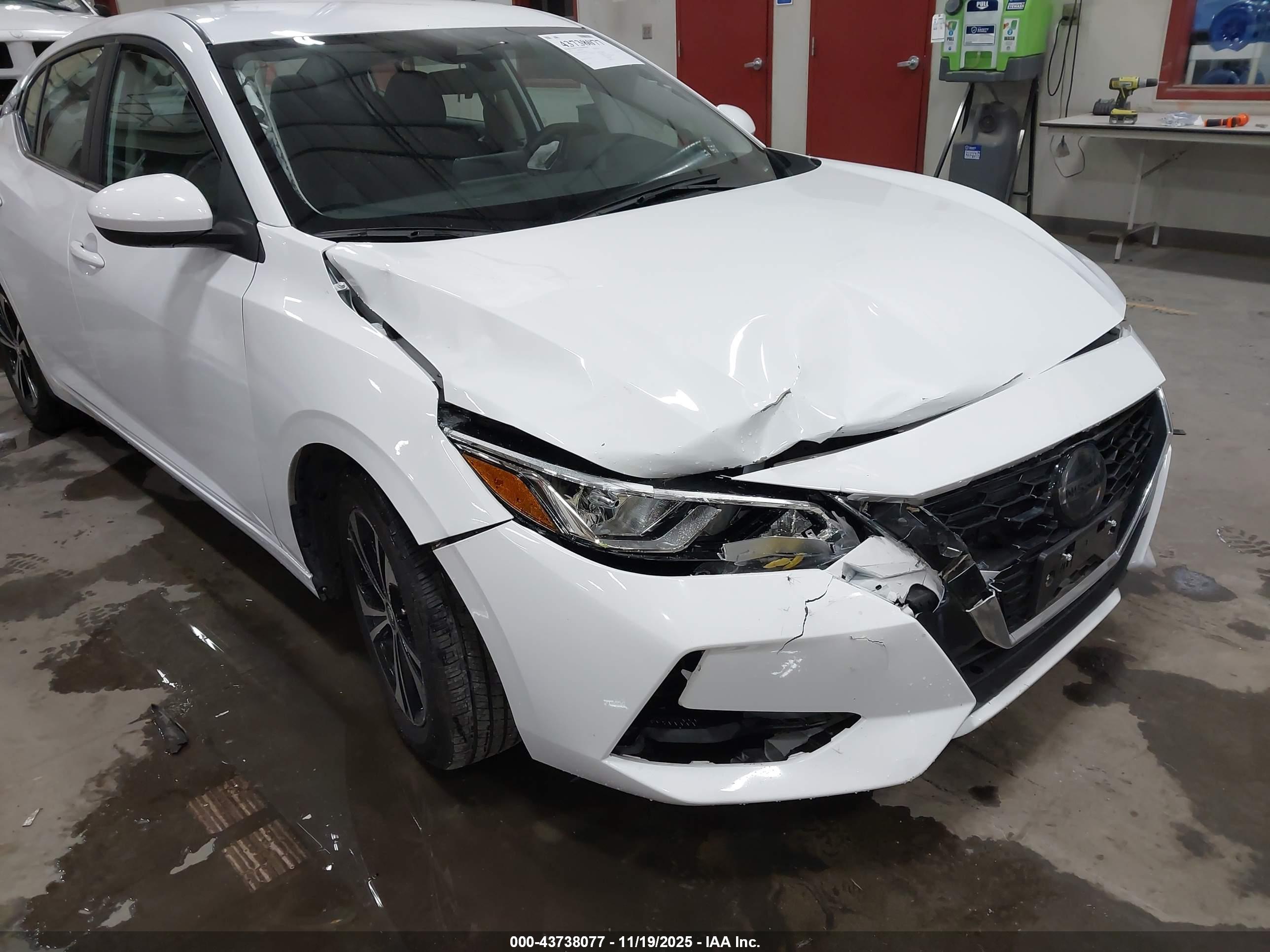 NISSAN SENTRA image 6