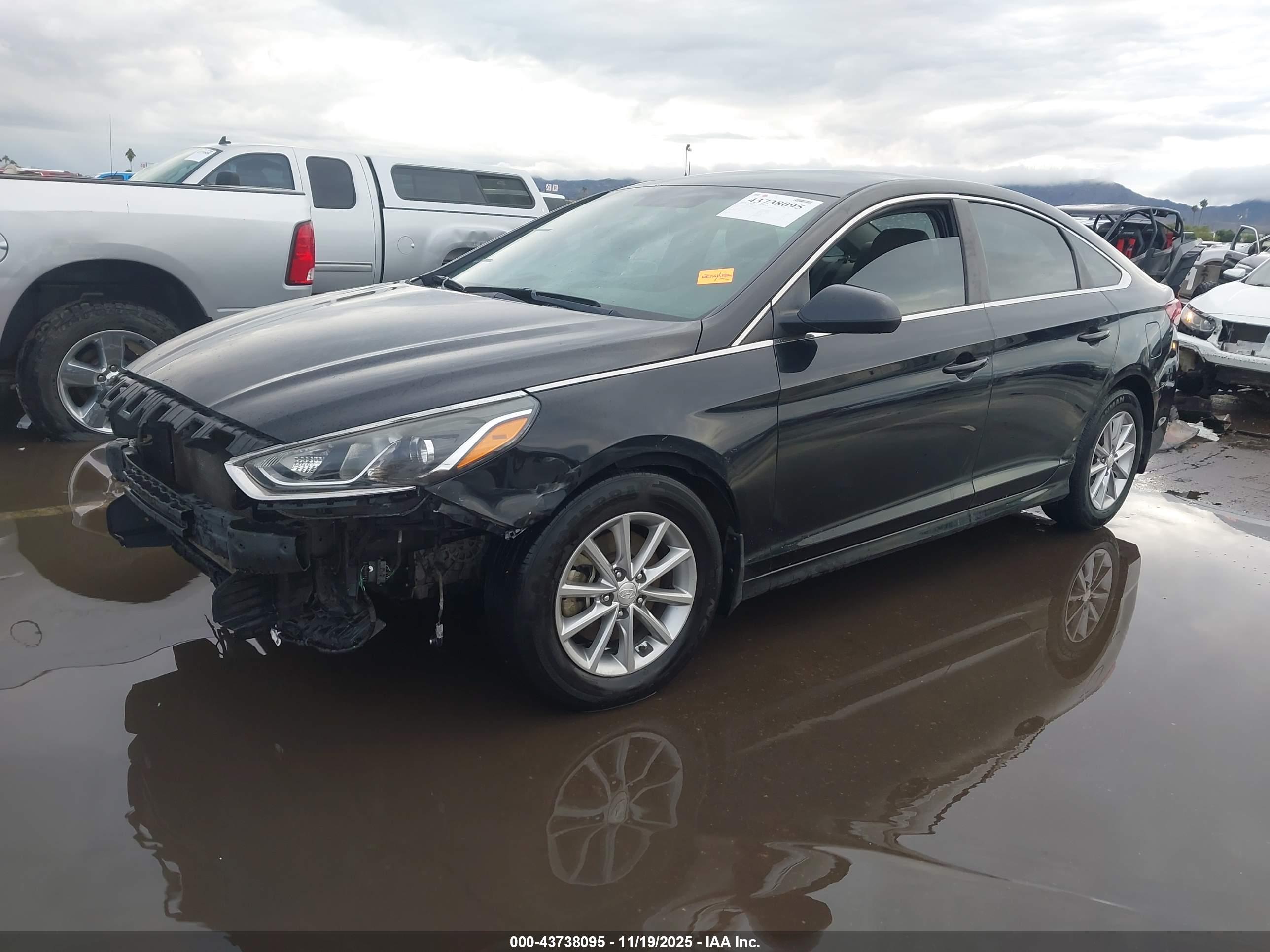 HYUNDAI SONATA image 2