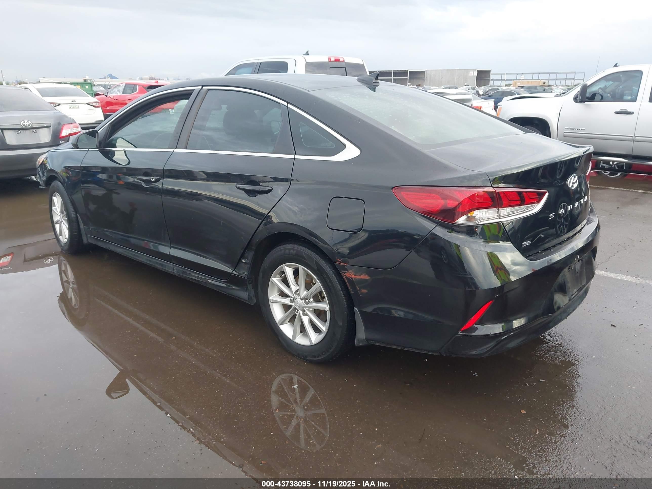 HYUNDAI SONATA image 3