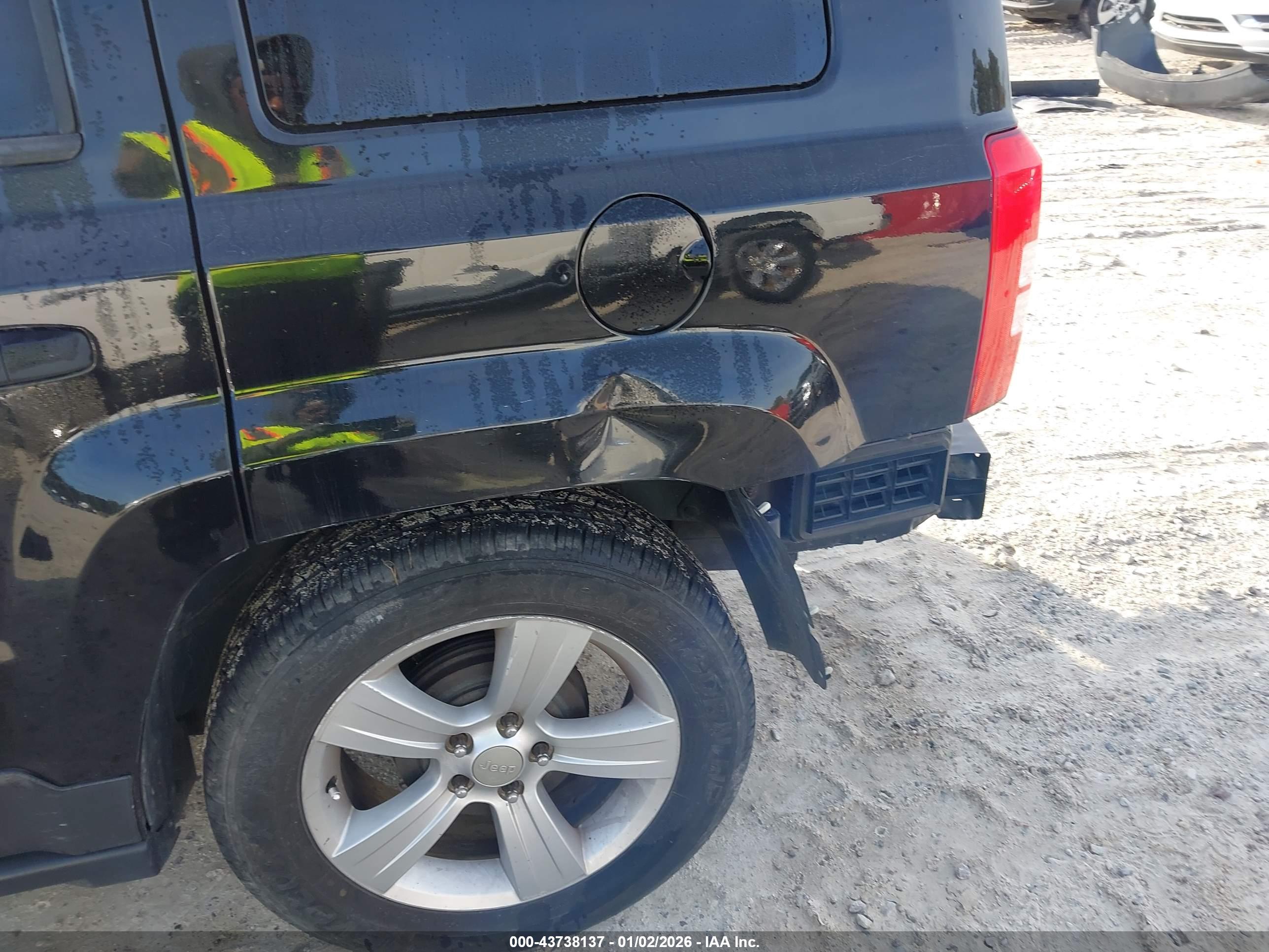JEEP PATRIOT image 6