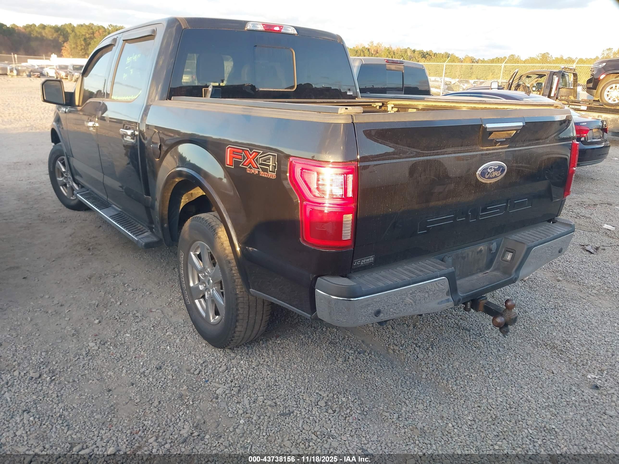 FORD F-150 image 3