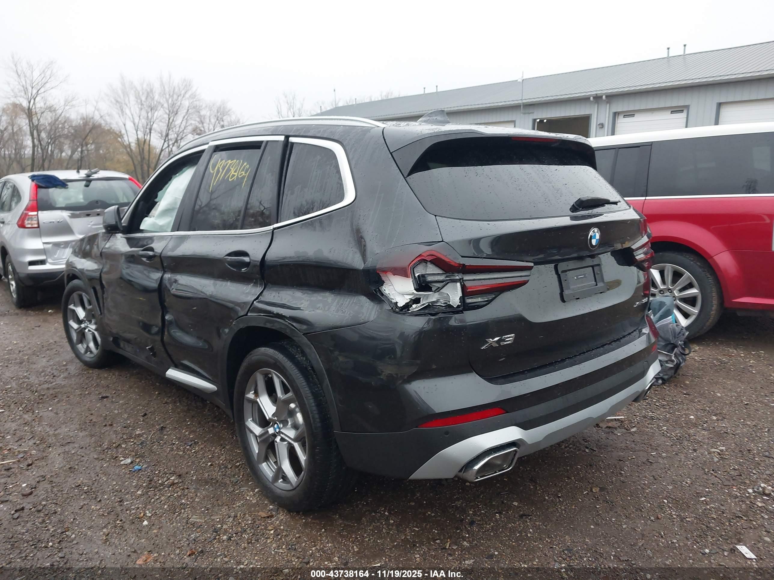 BMW X3 image 3