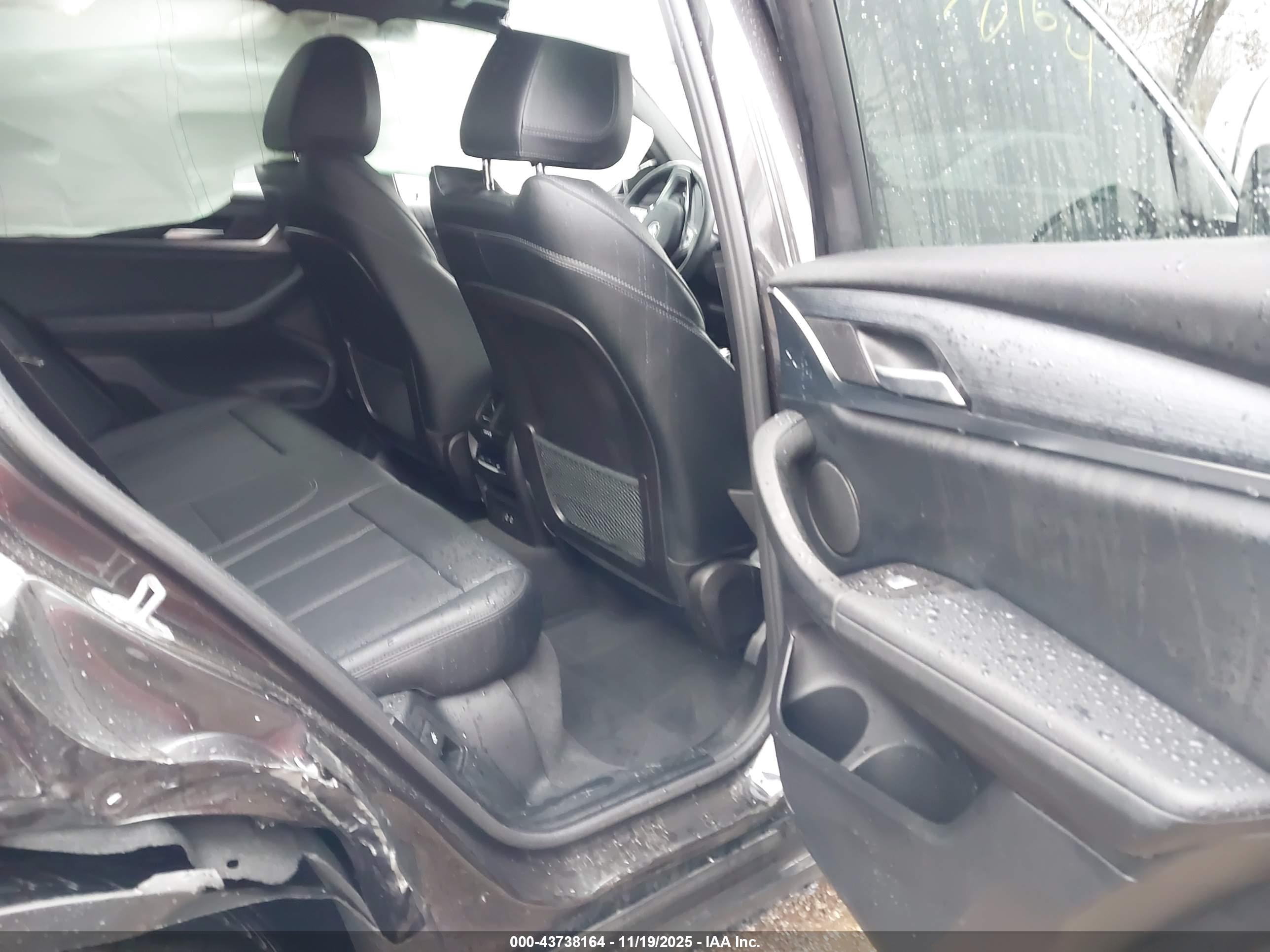 BMW X3 image 8