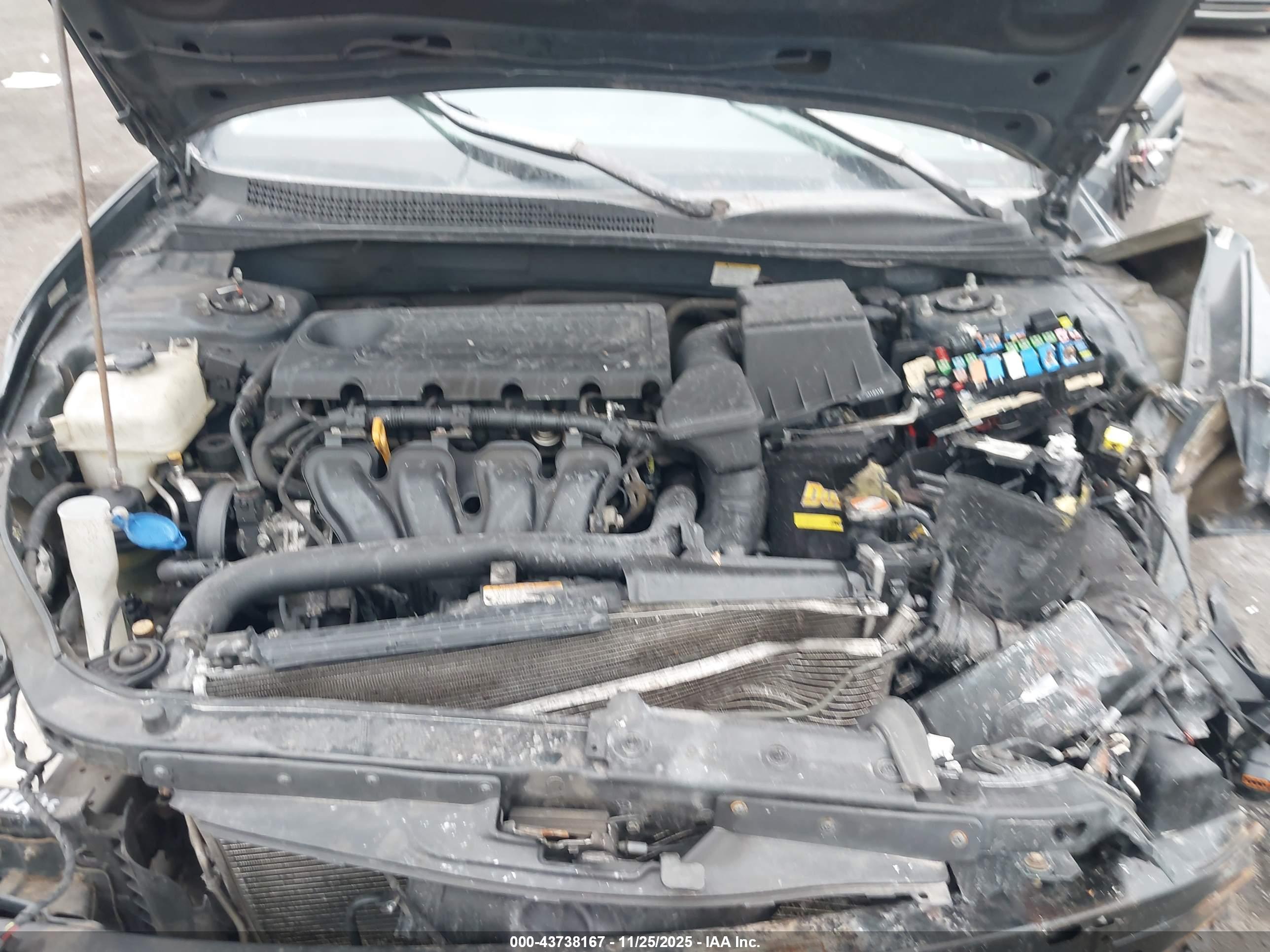 HYUNDAI SONATA image 10