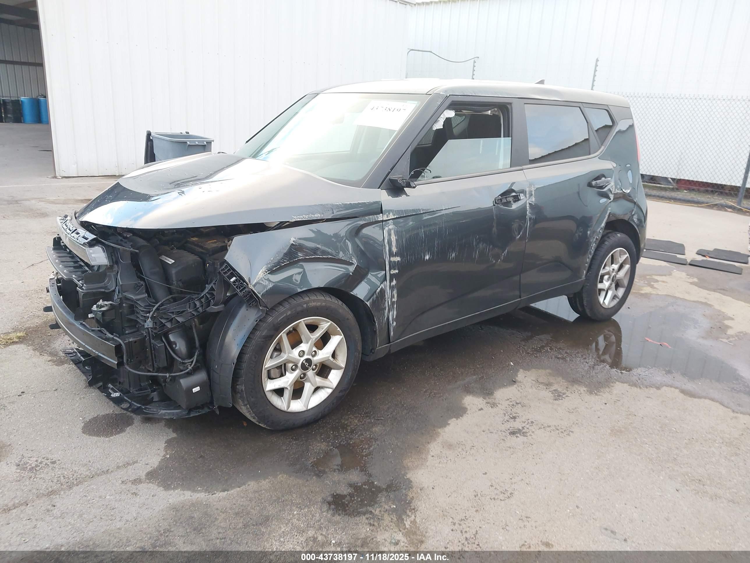 KIA SOUL image 2