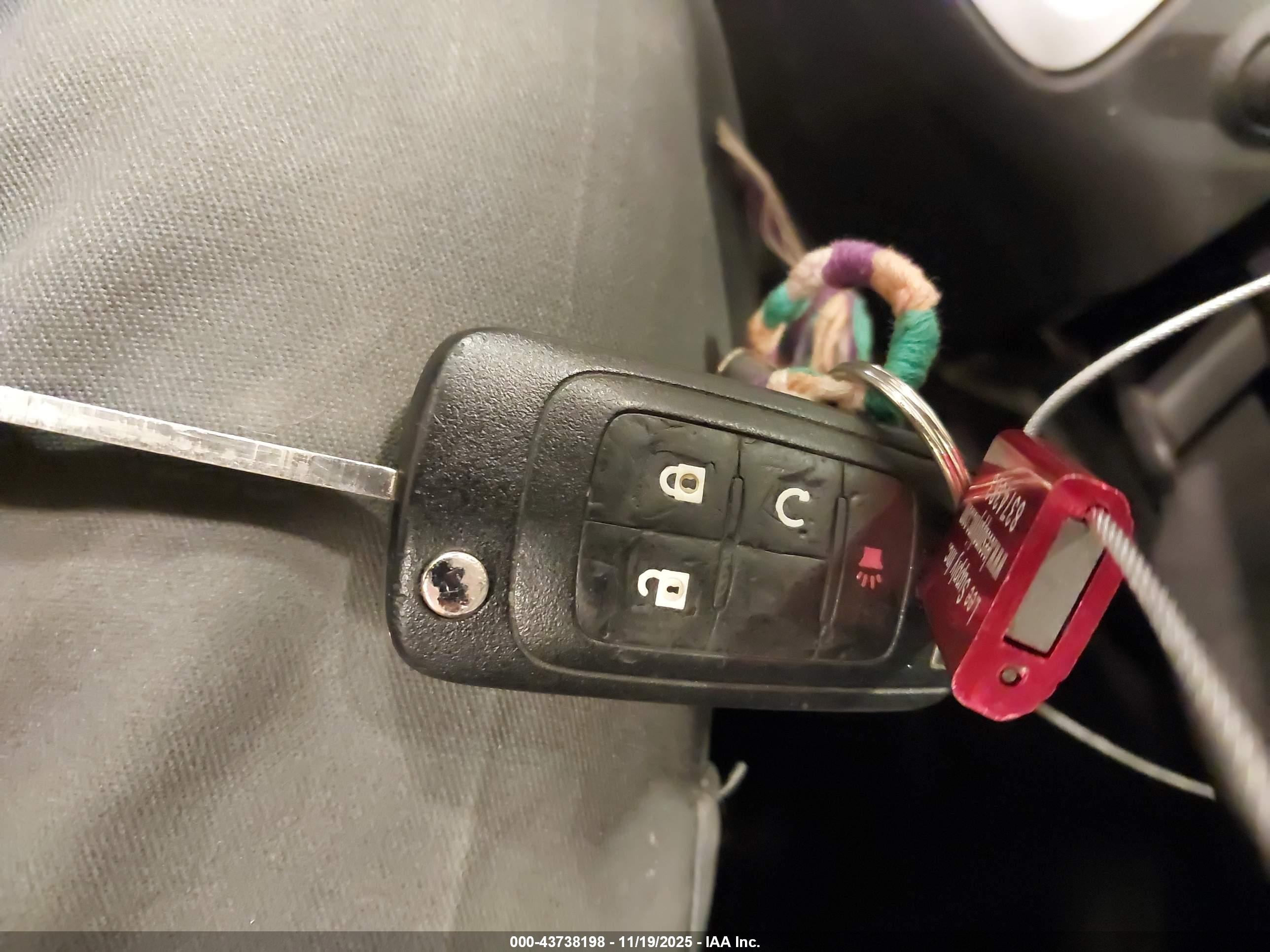 GMC TERRAIN image 11
