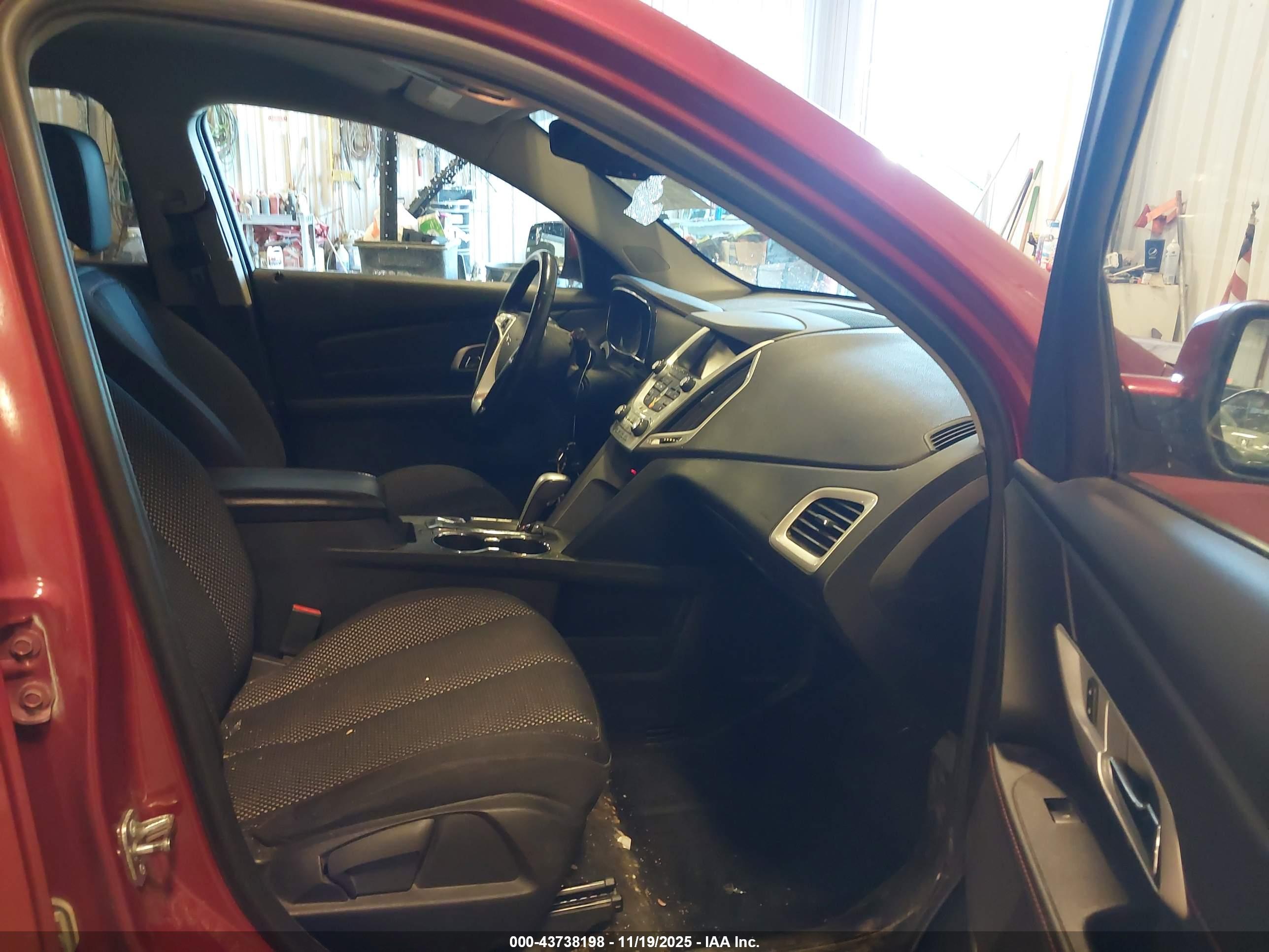 GMC TERRAIN image 5