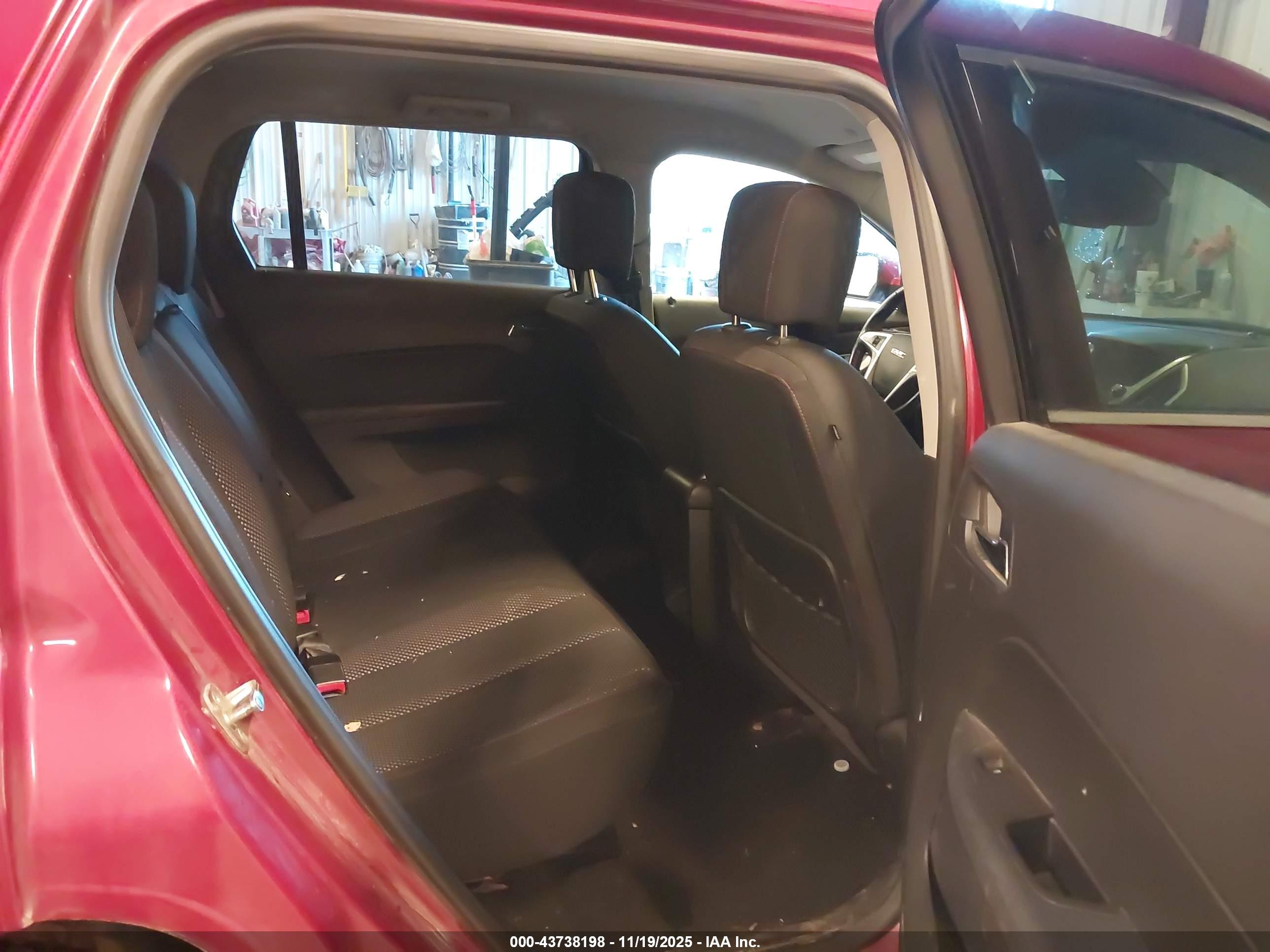 GMC TERRAIN image 8