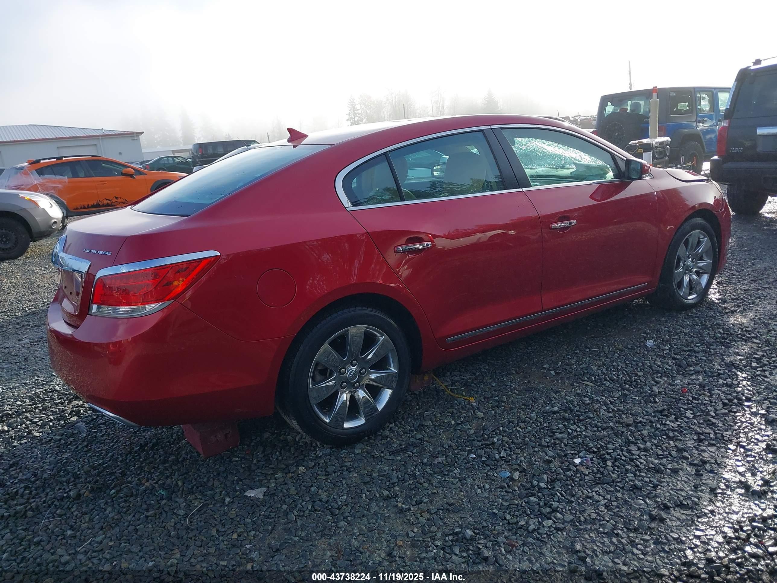 BUICK LACROSSE image 4