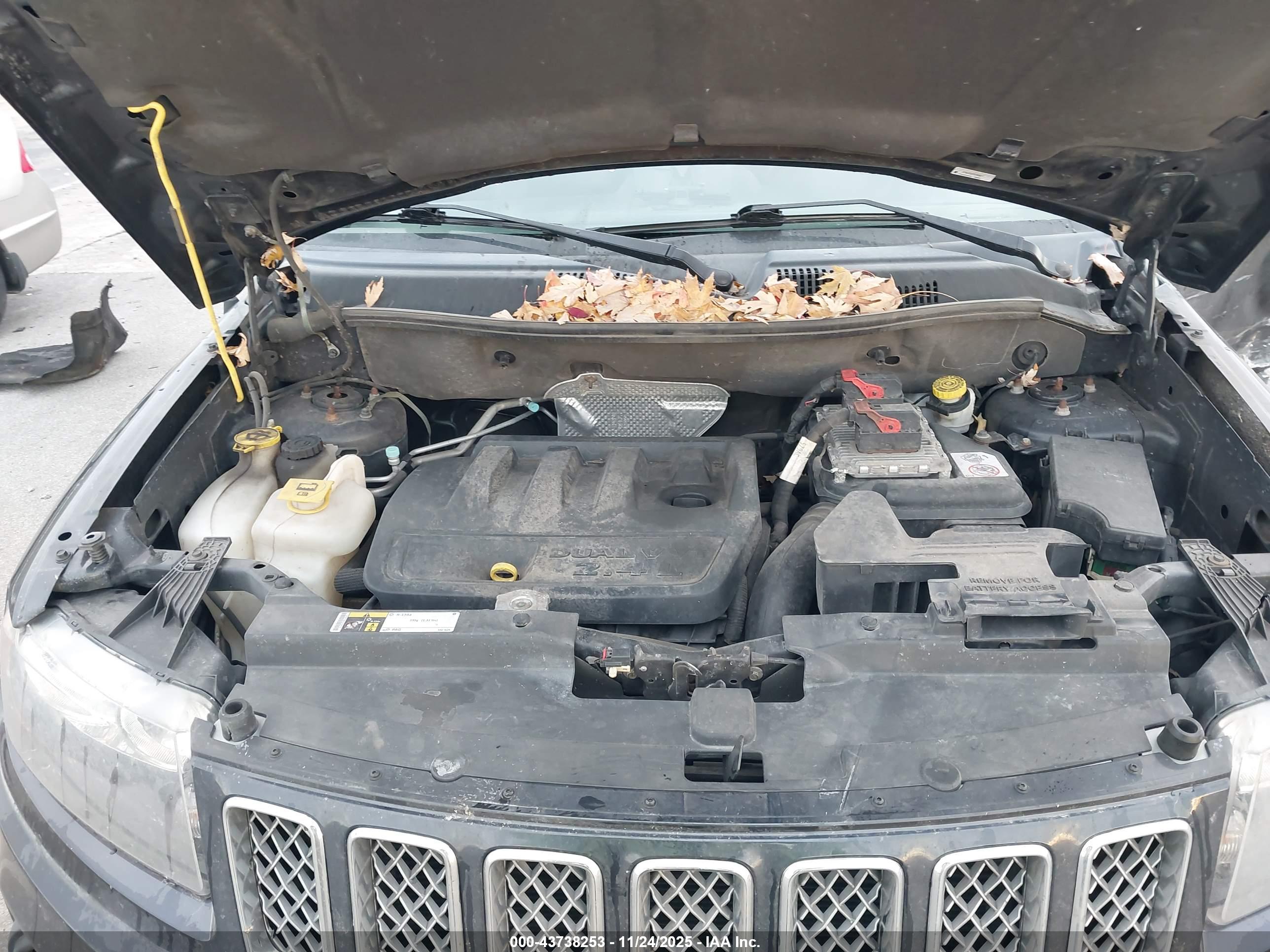 JEEP COMPASS image 10