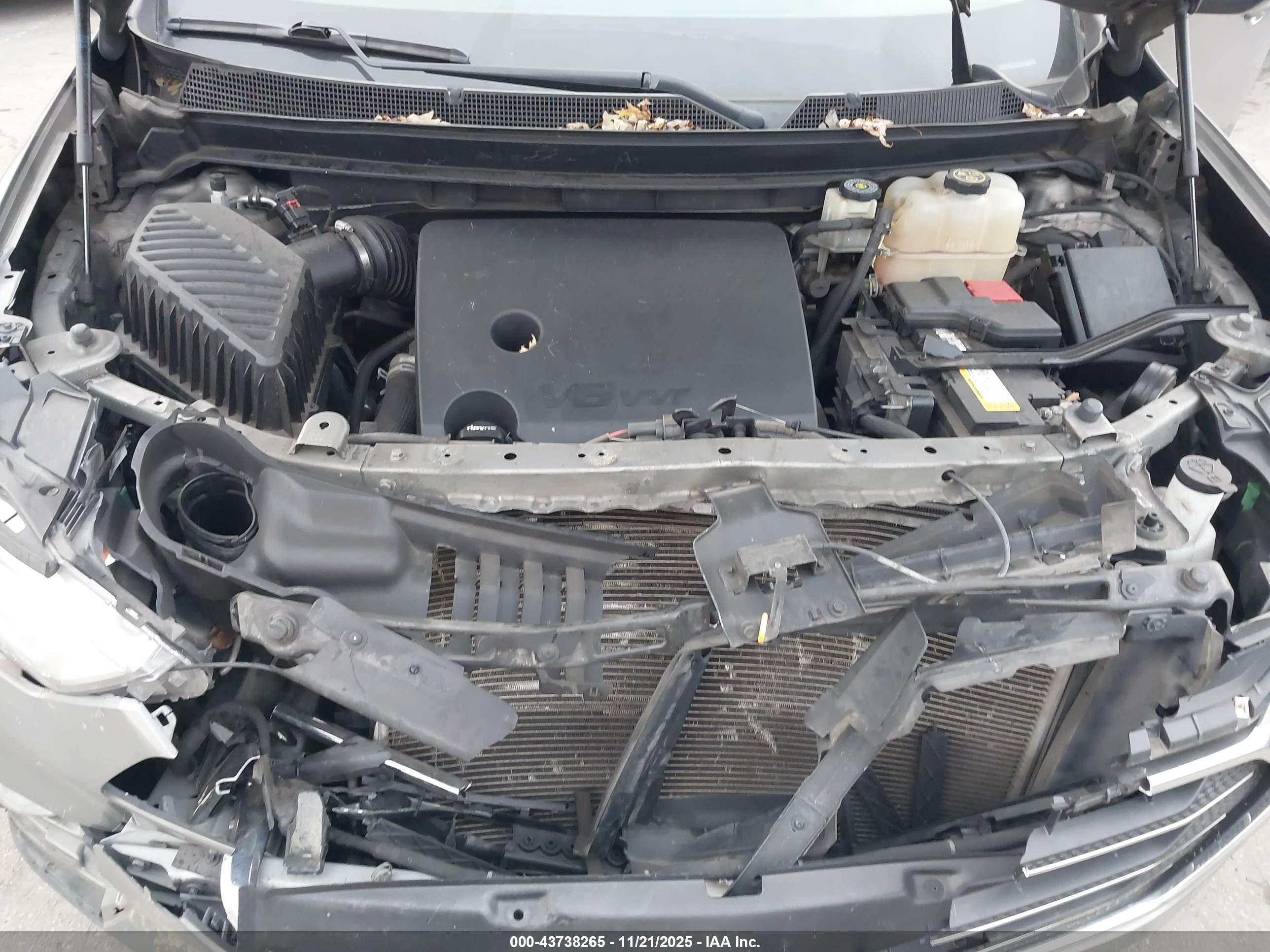 CHEVROLET TRAVERSE image 10
