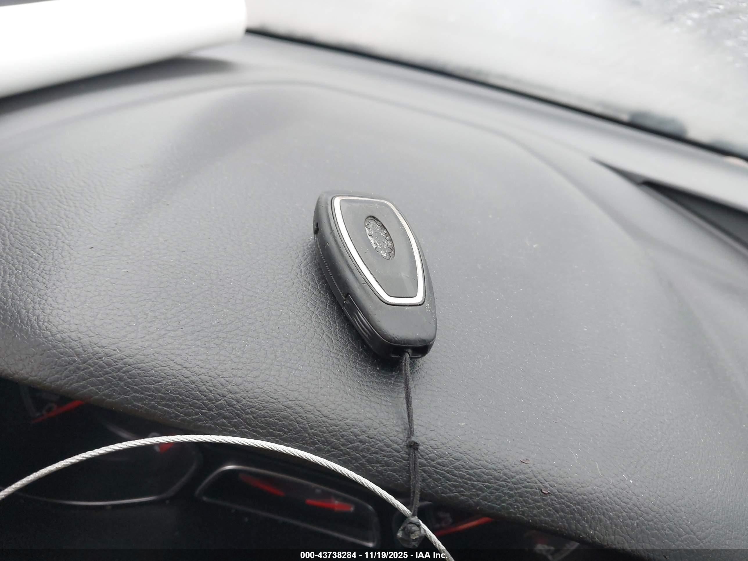 FORD FOCUS image 11