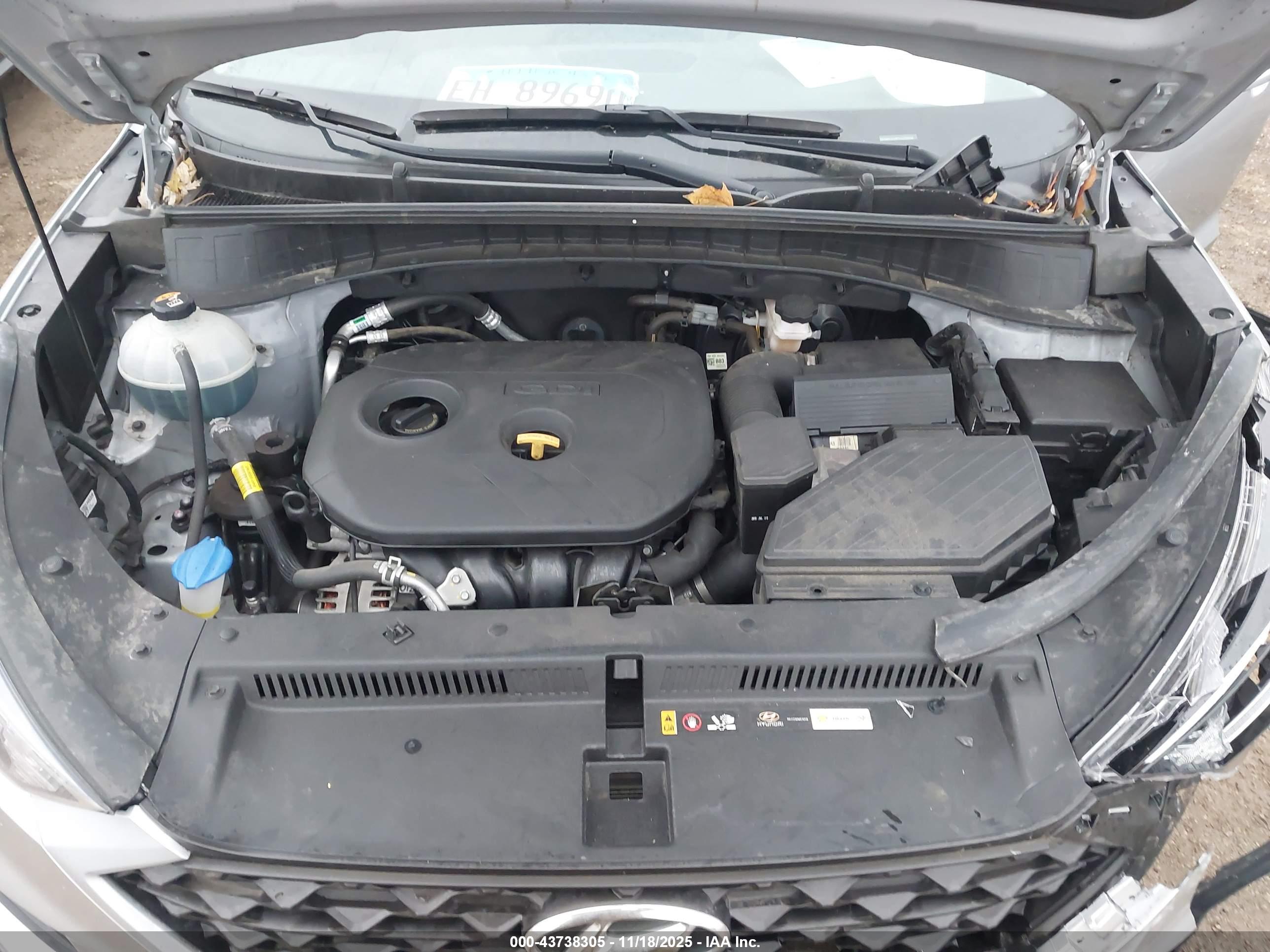 HYUNDAI TUCSON image 10