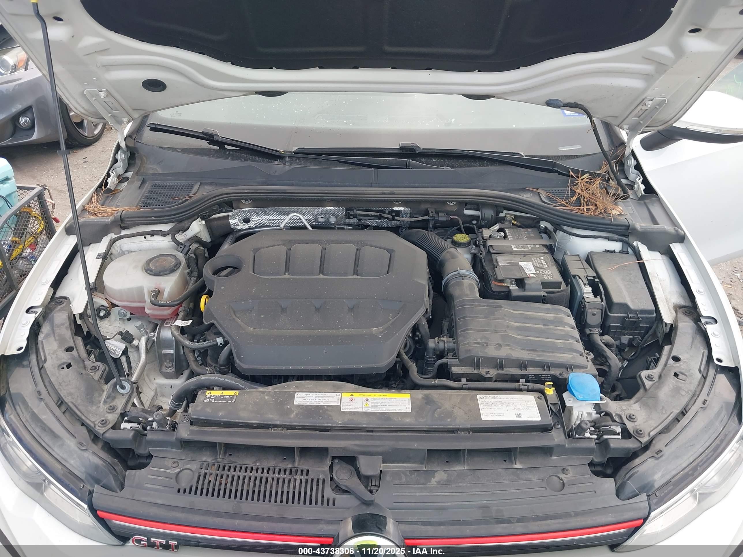 VOLKSWAGEN GOLF image 10