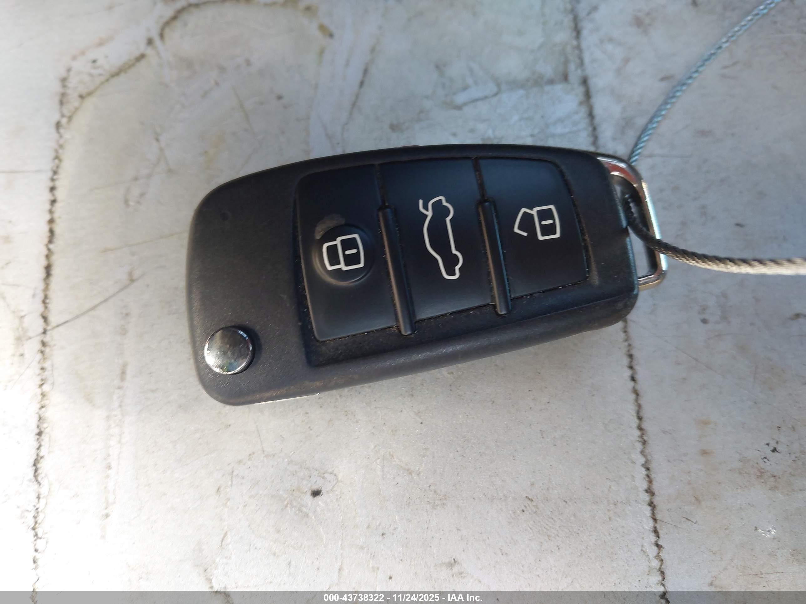 AUDI Q3 image 11