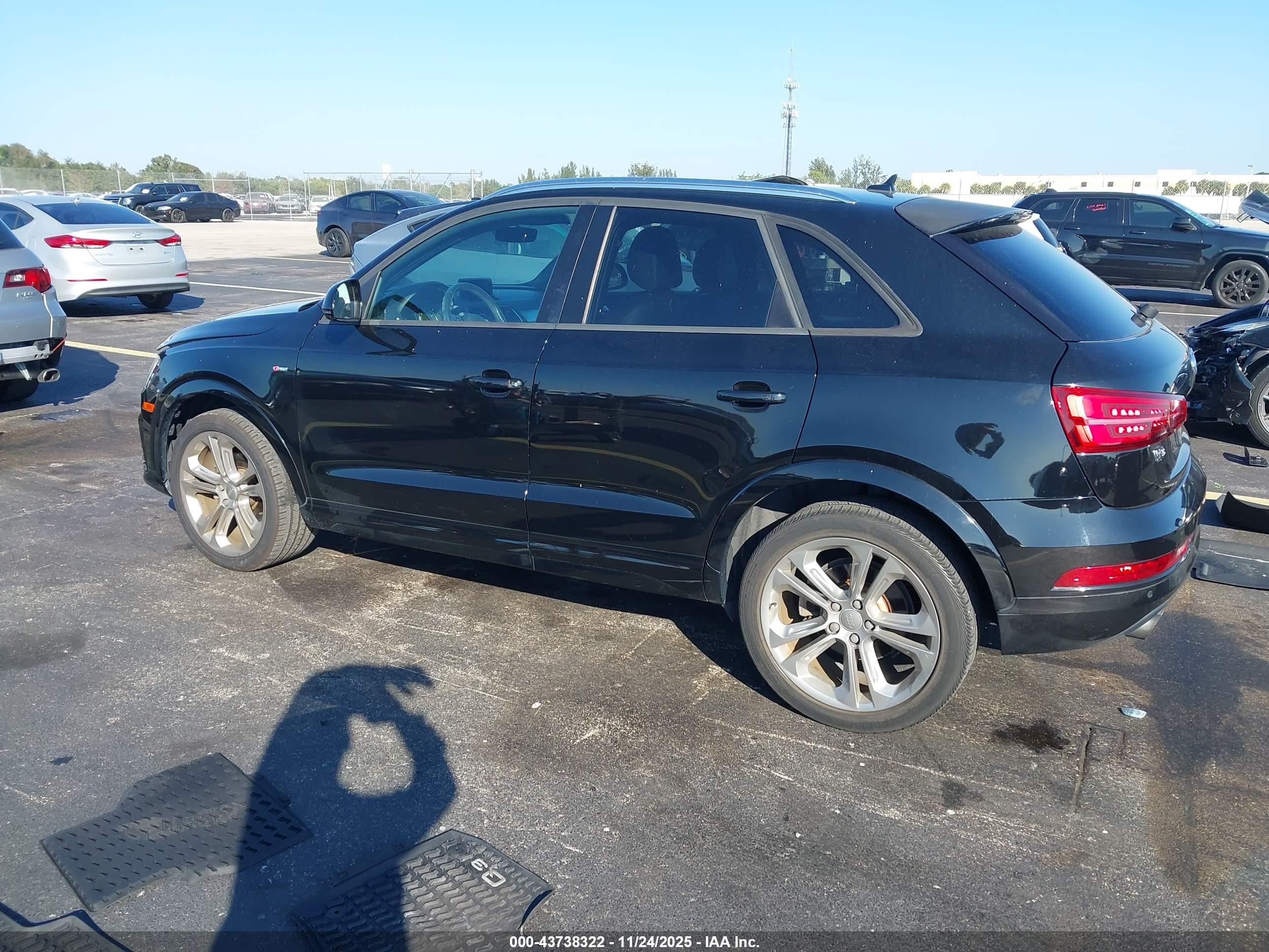 AUDI Q3 image 3