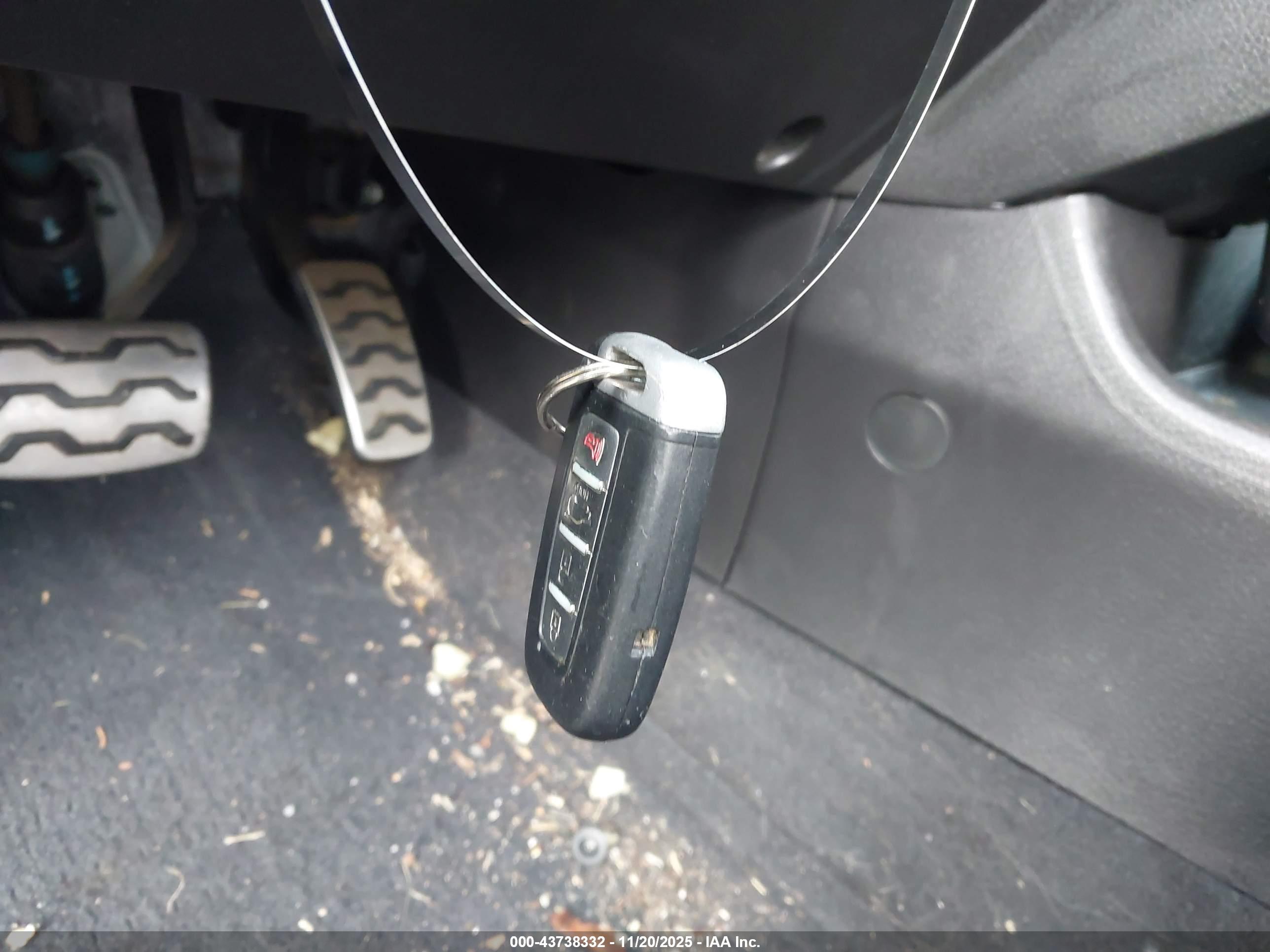 KIA SORENTO image 11