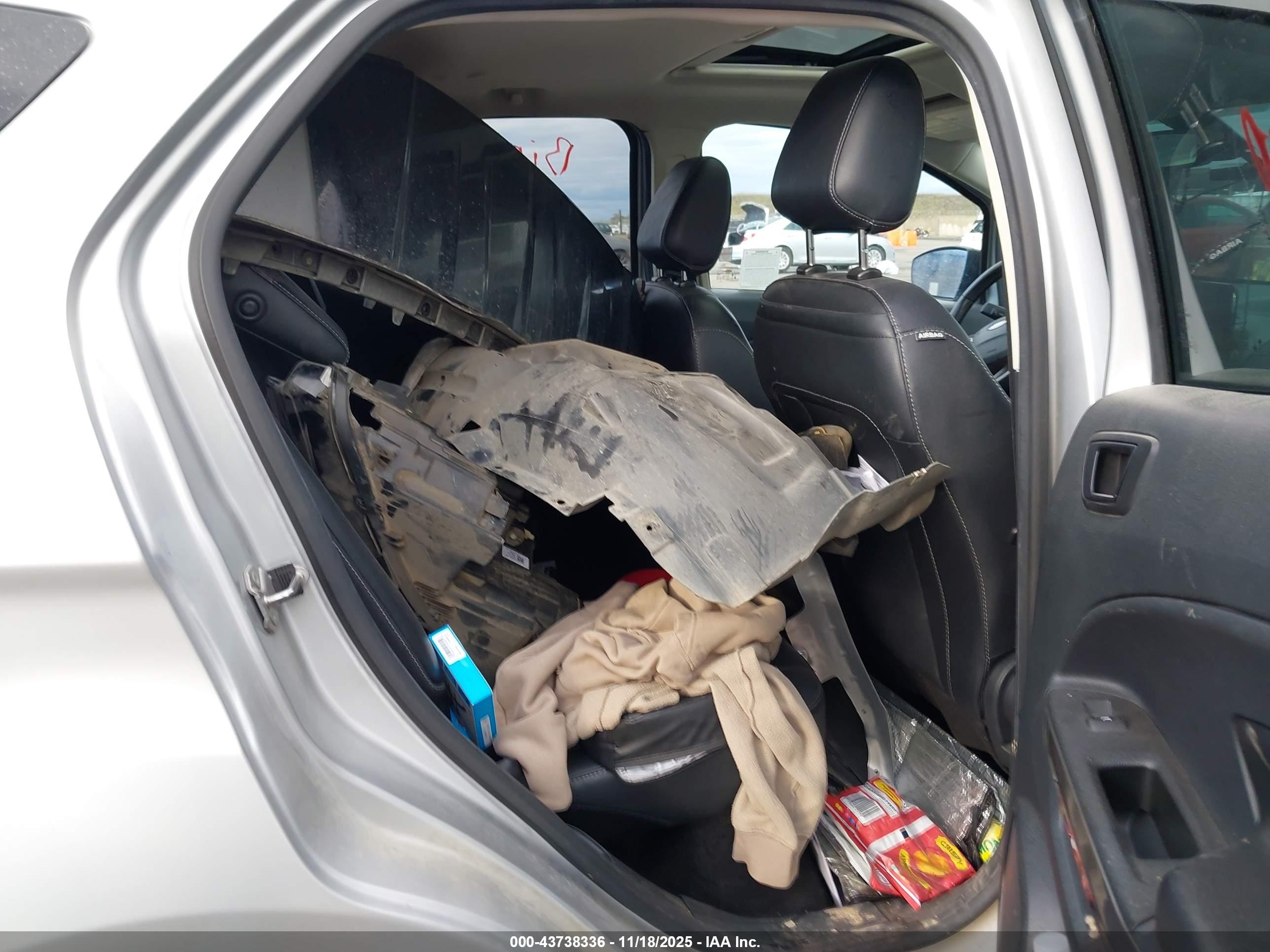 FORD ECOSPORT image 8