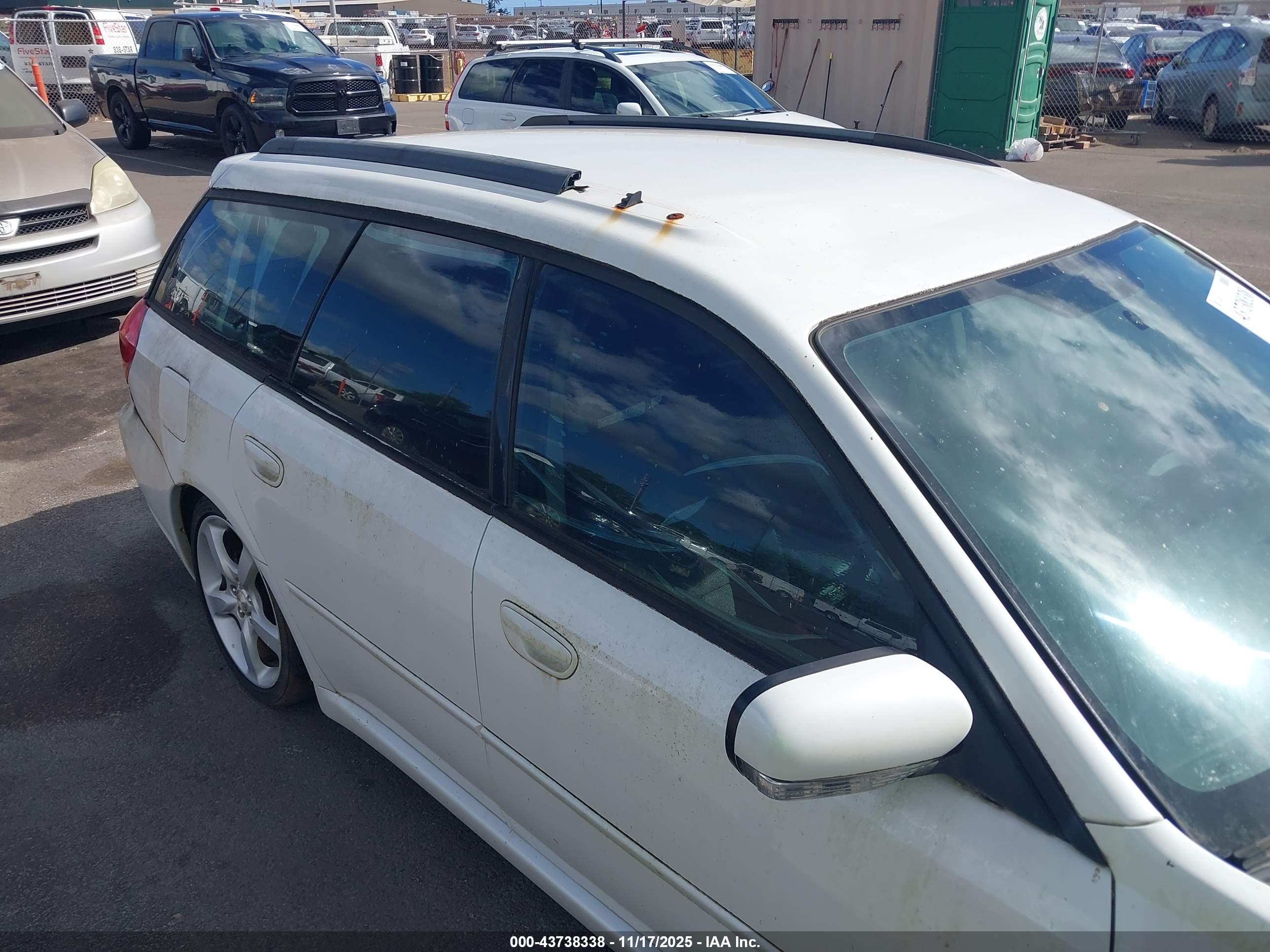 SUBARU LEGACY image 6