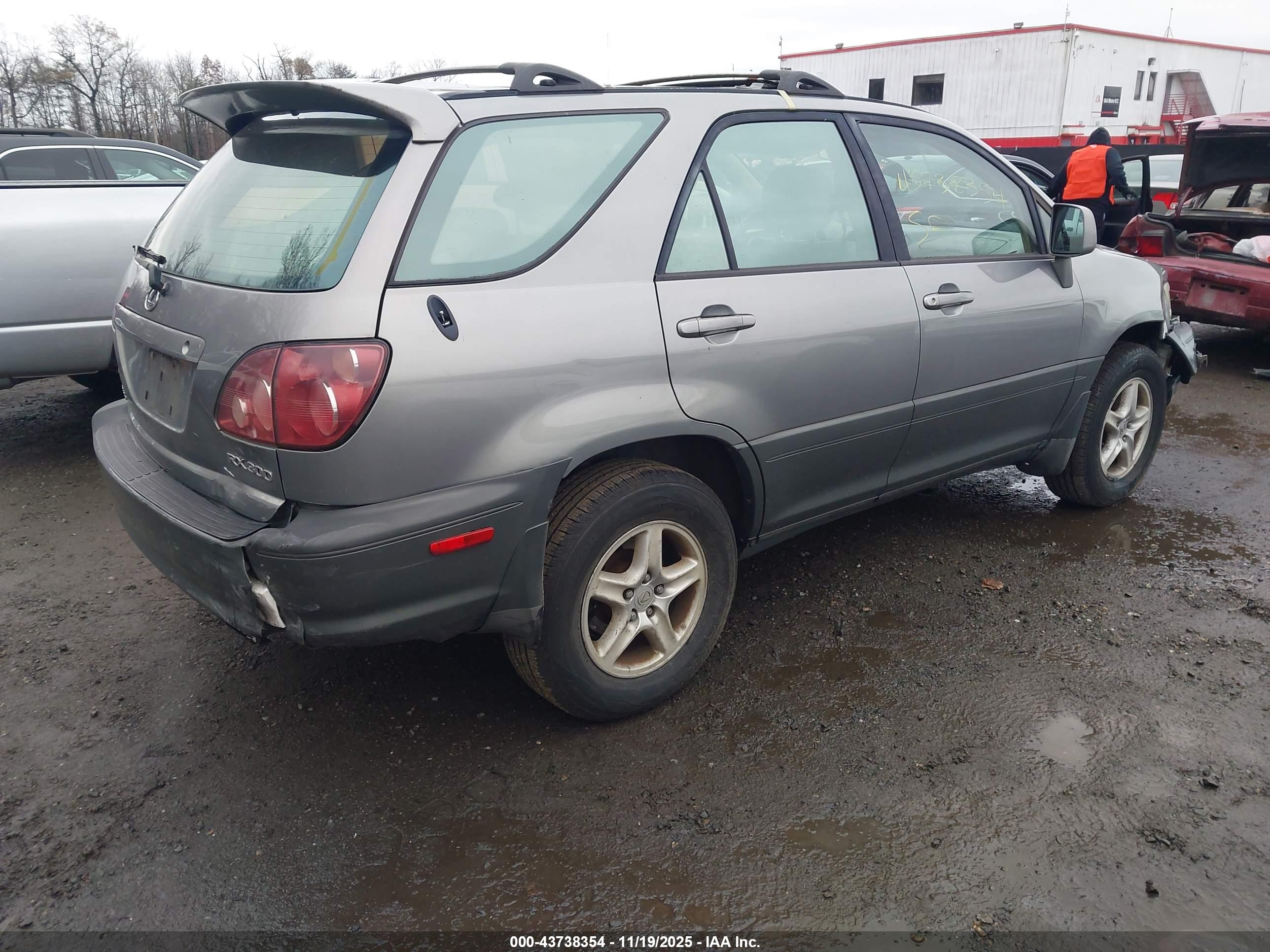 LEXUS RX image 4