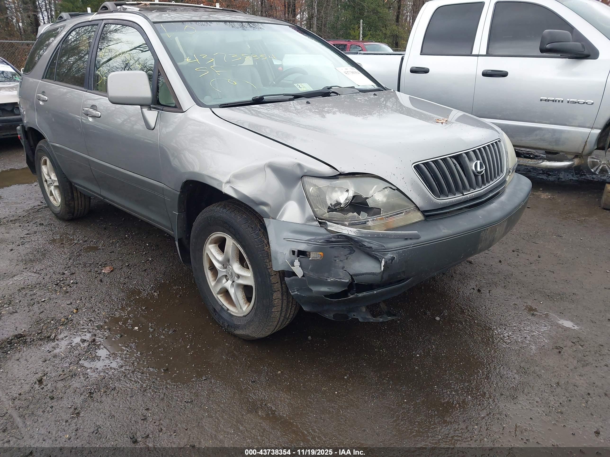 LEXUS RX image 6