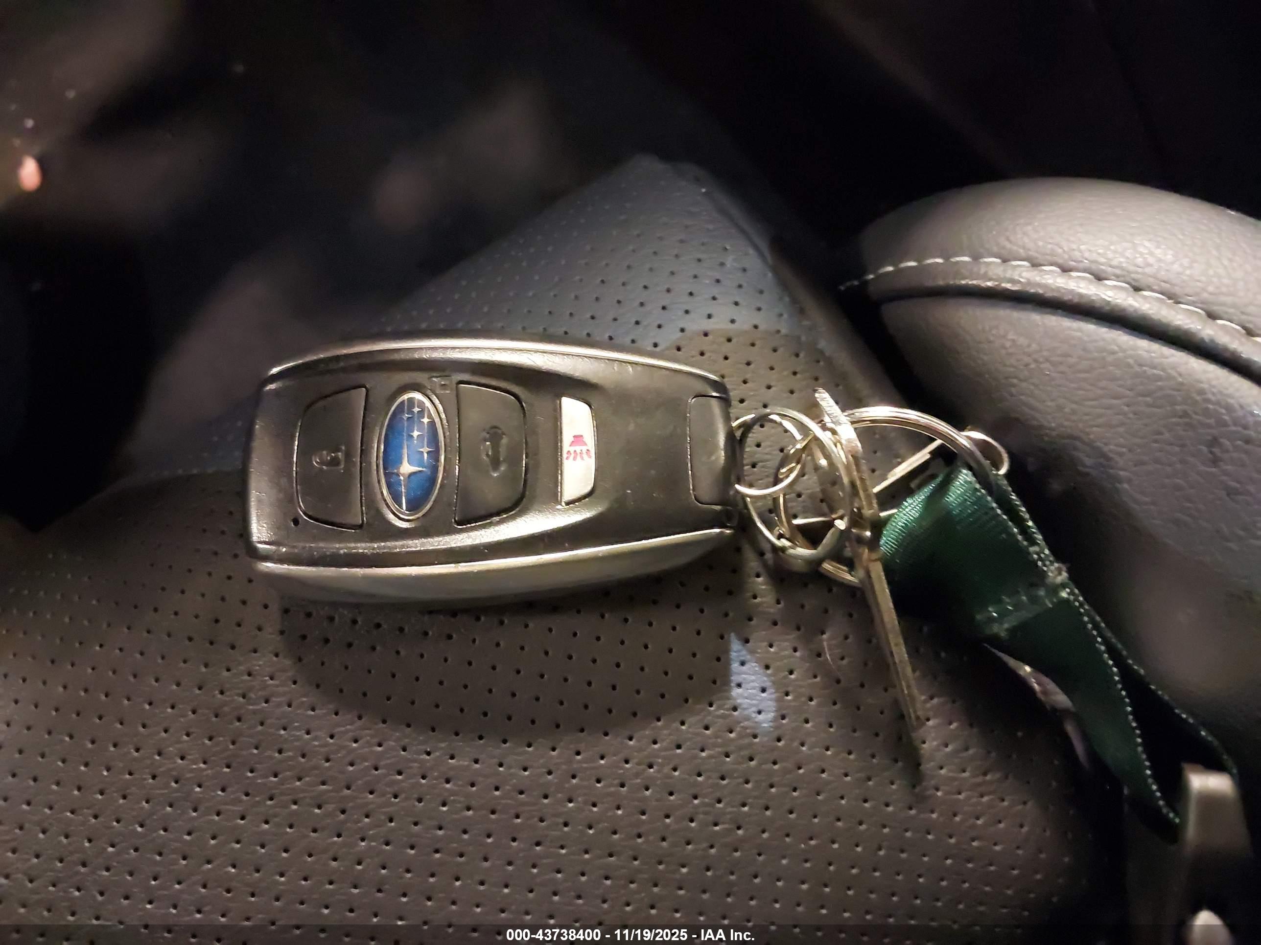 SUBARU OUTBACK image 11