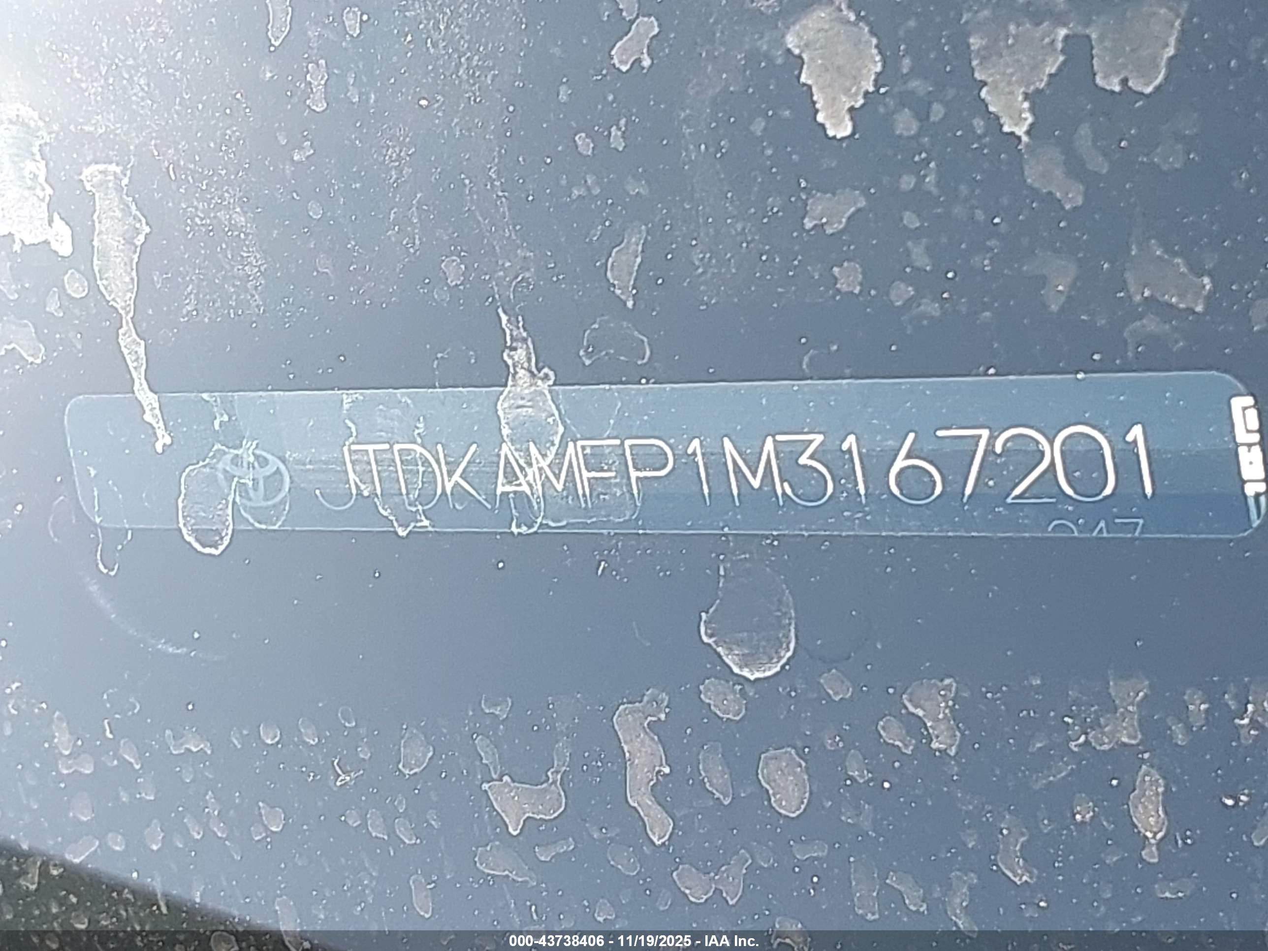 TOYOTA PRIUS image 9