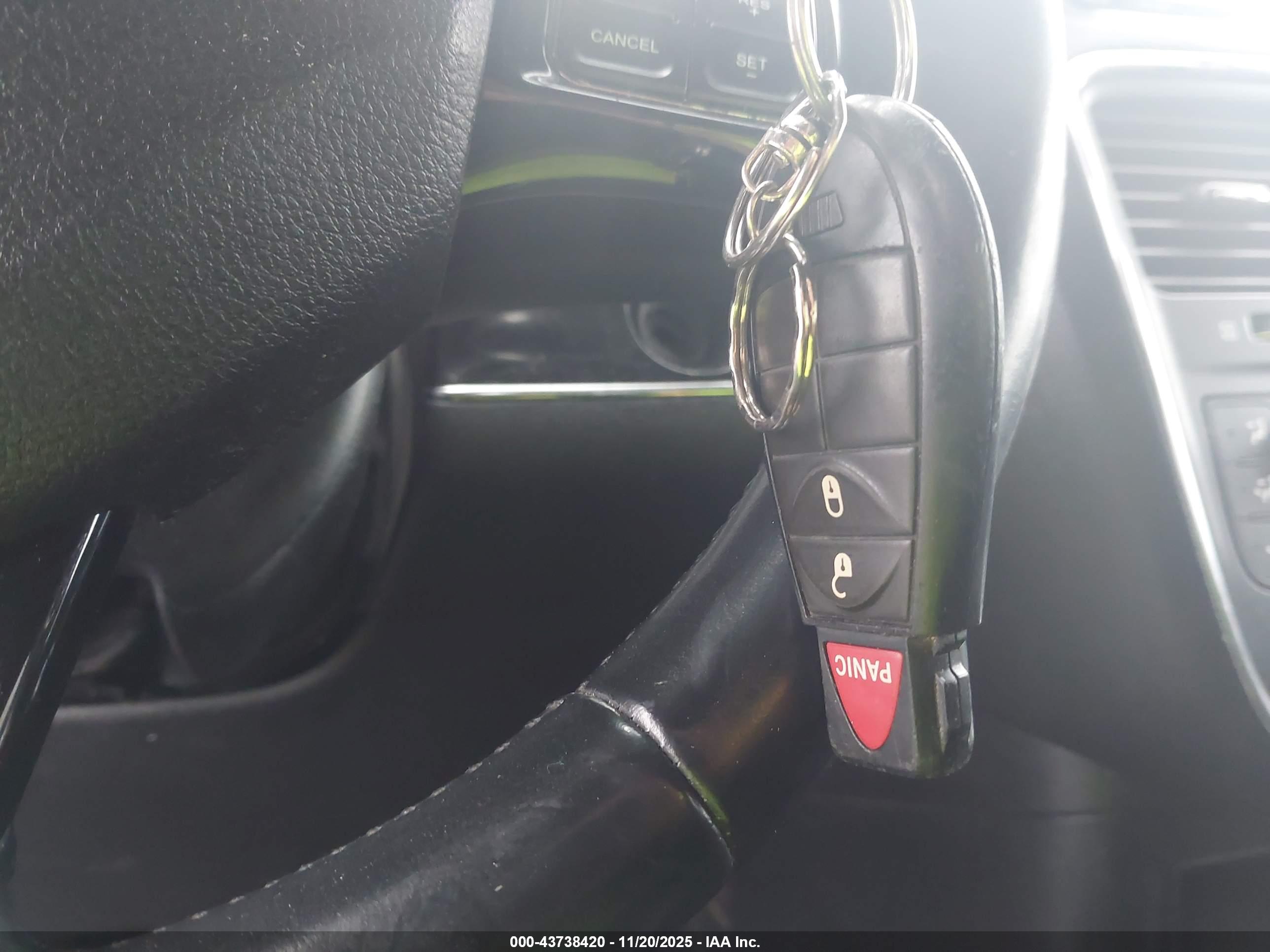 DODGE GRAND image 11