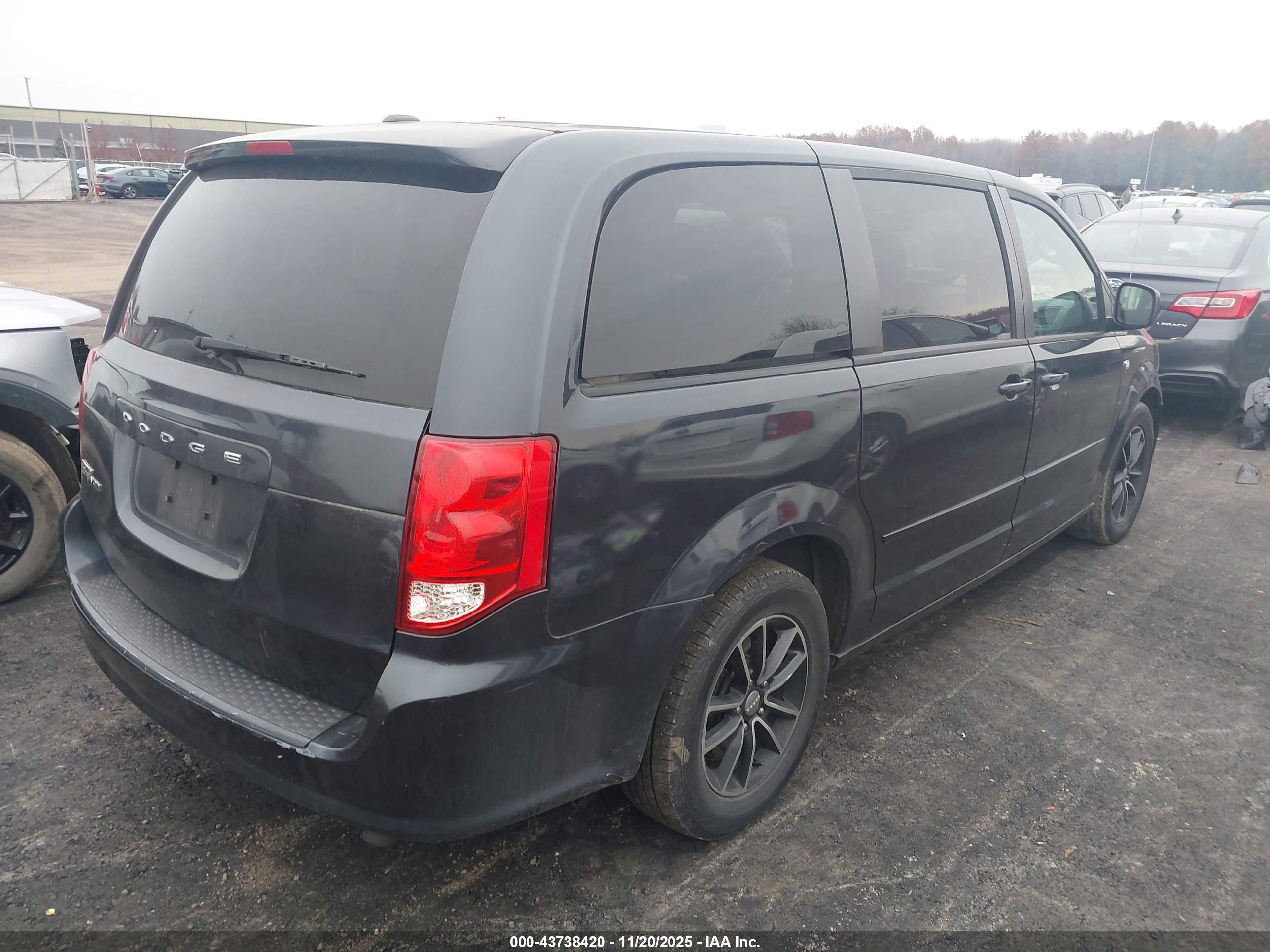DODGE GRAND image 4