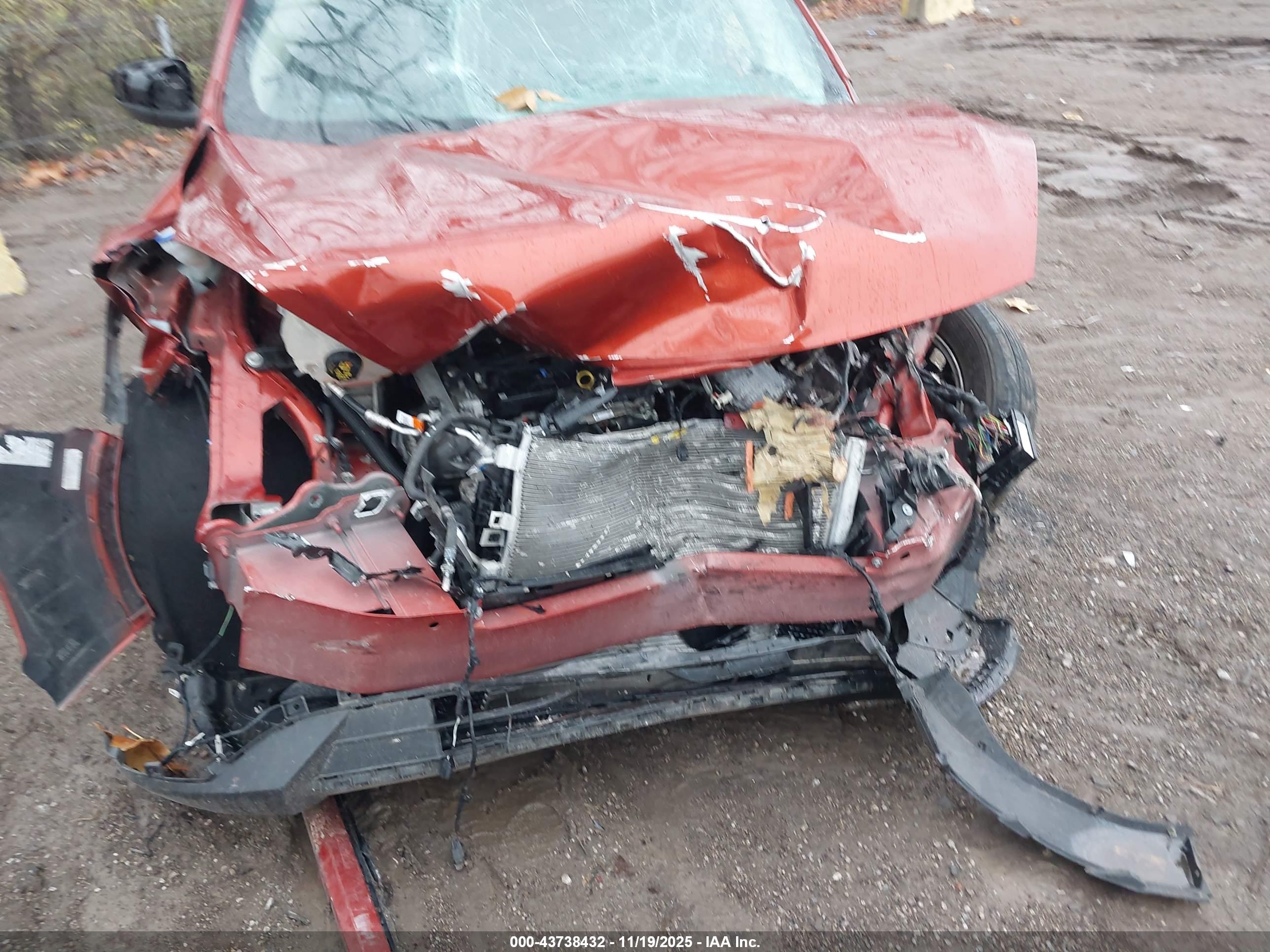 FORD ESCAPE image 6