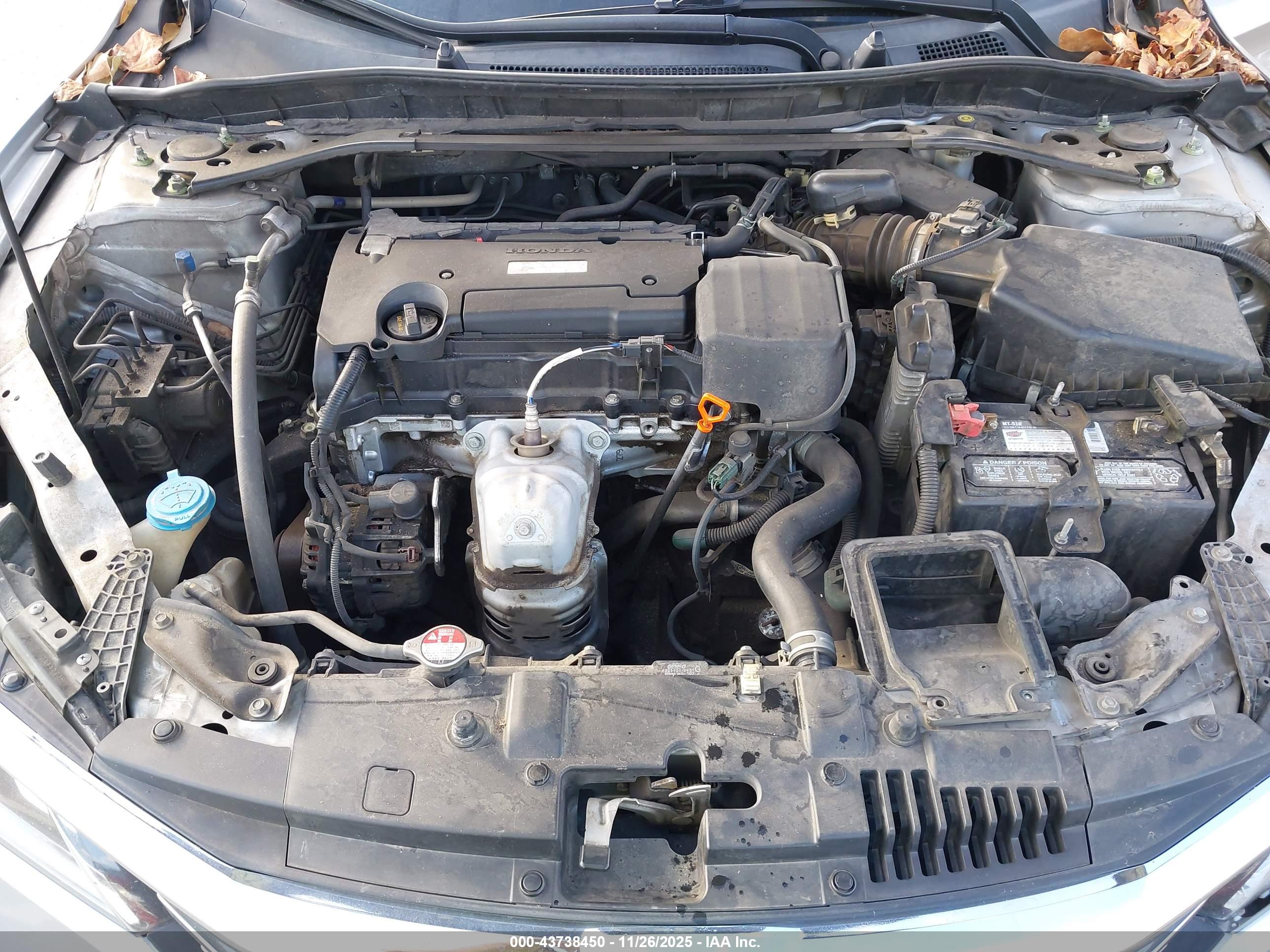 HONDA ACCORD image 10