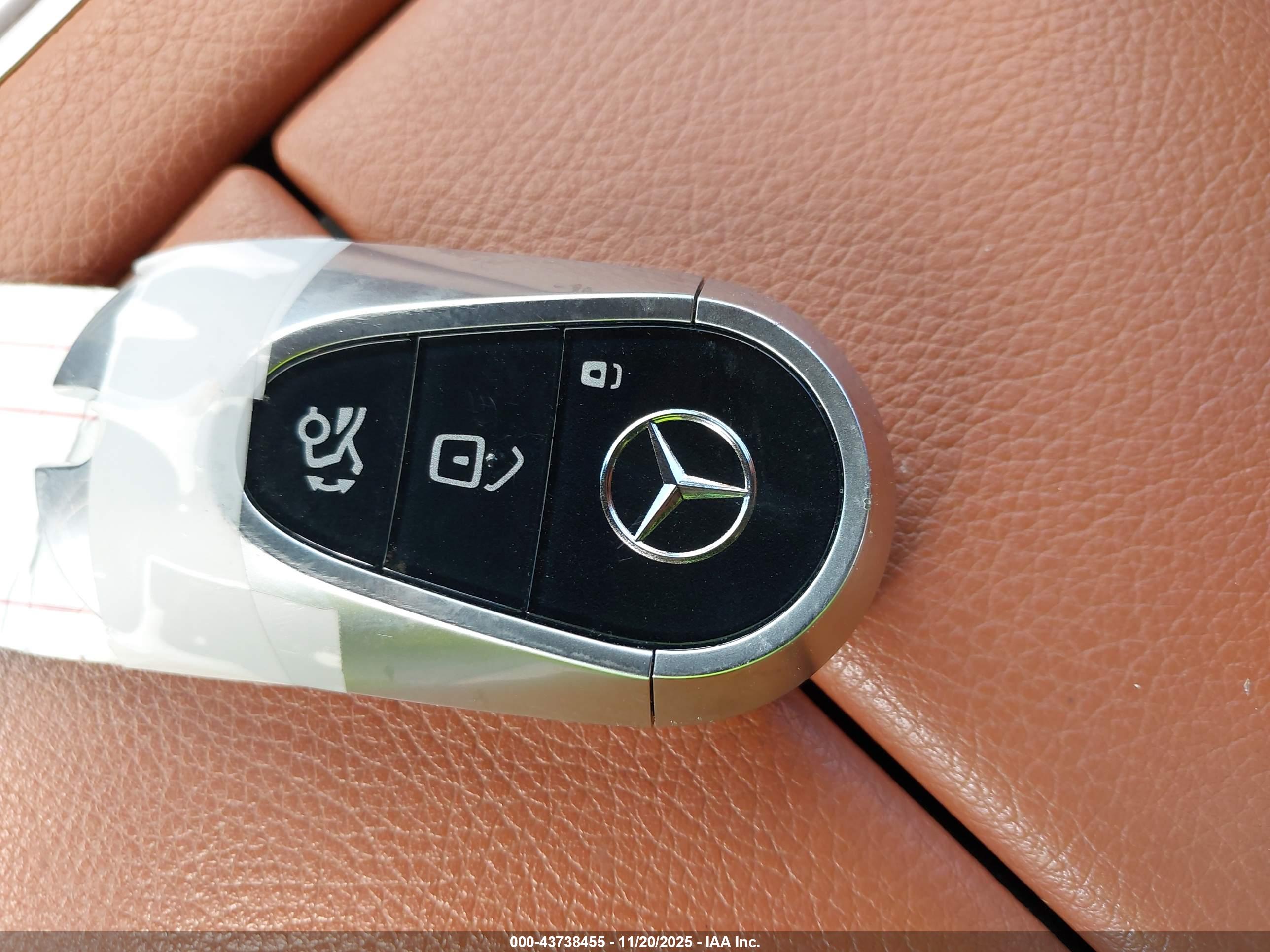 MERCEDES-BENZ S image 11