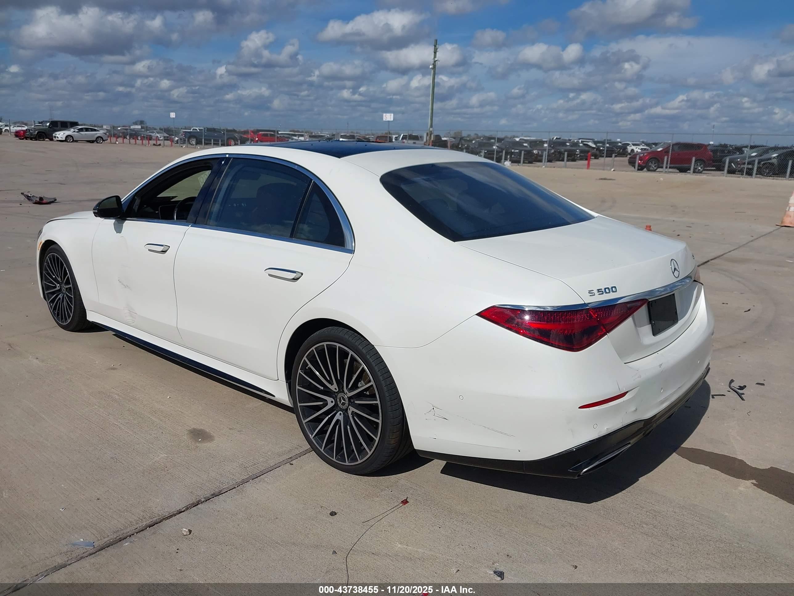 MERCEDES-BENZ S image 3