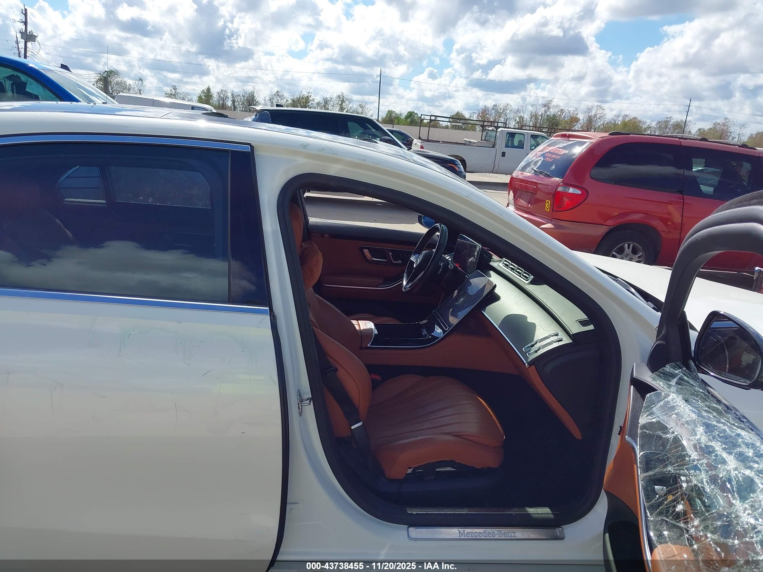 MERCEDES-BENZ S image 5