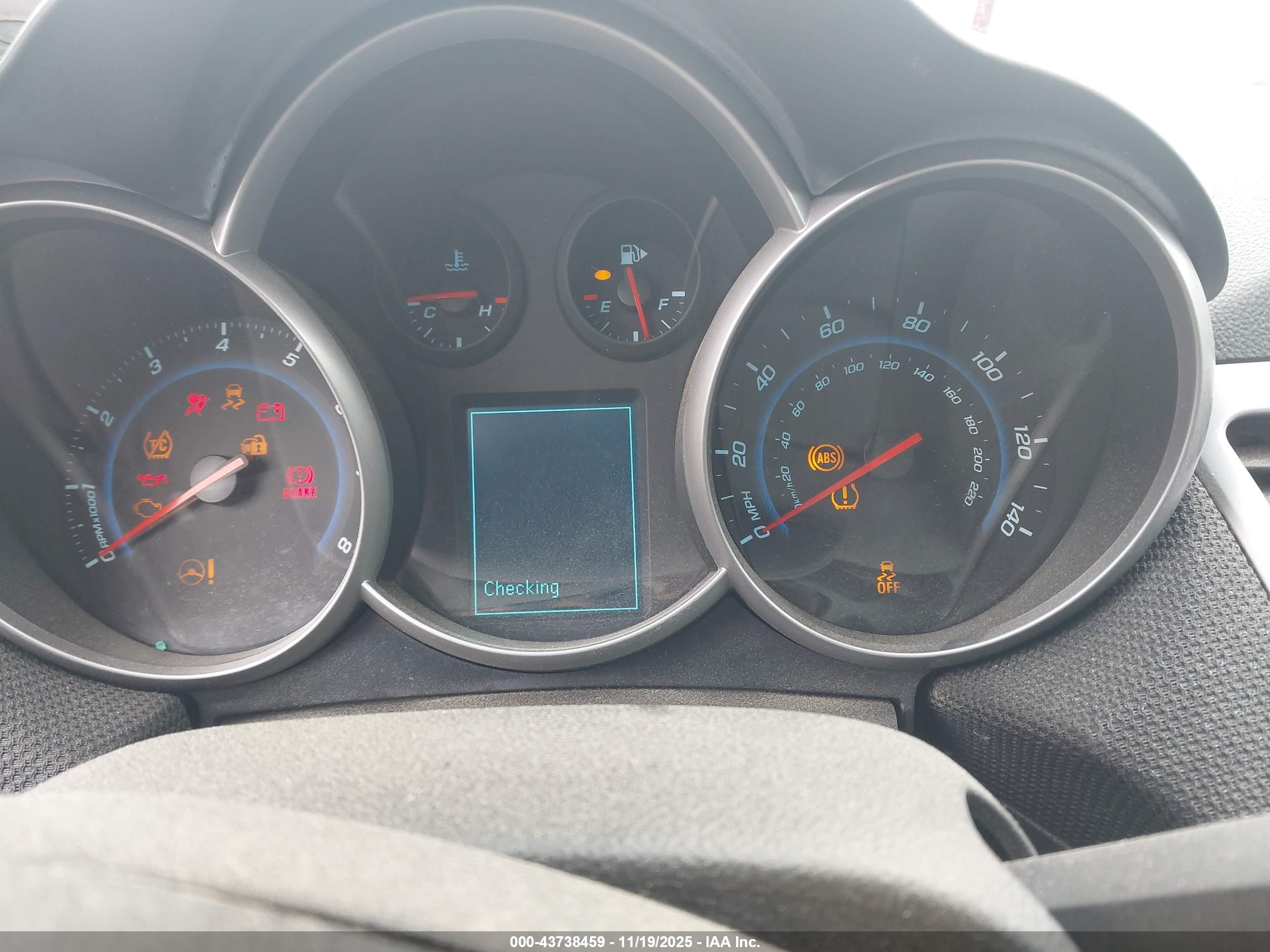 CHEVROLET CRUZE image 7