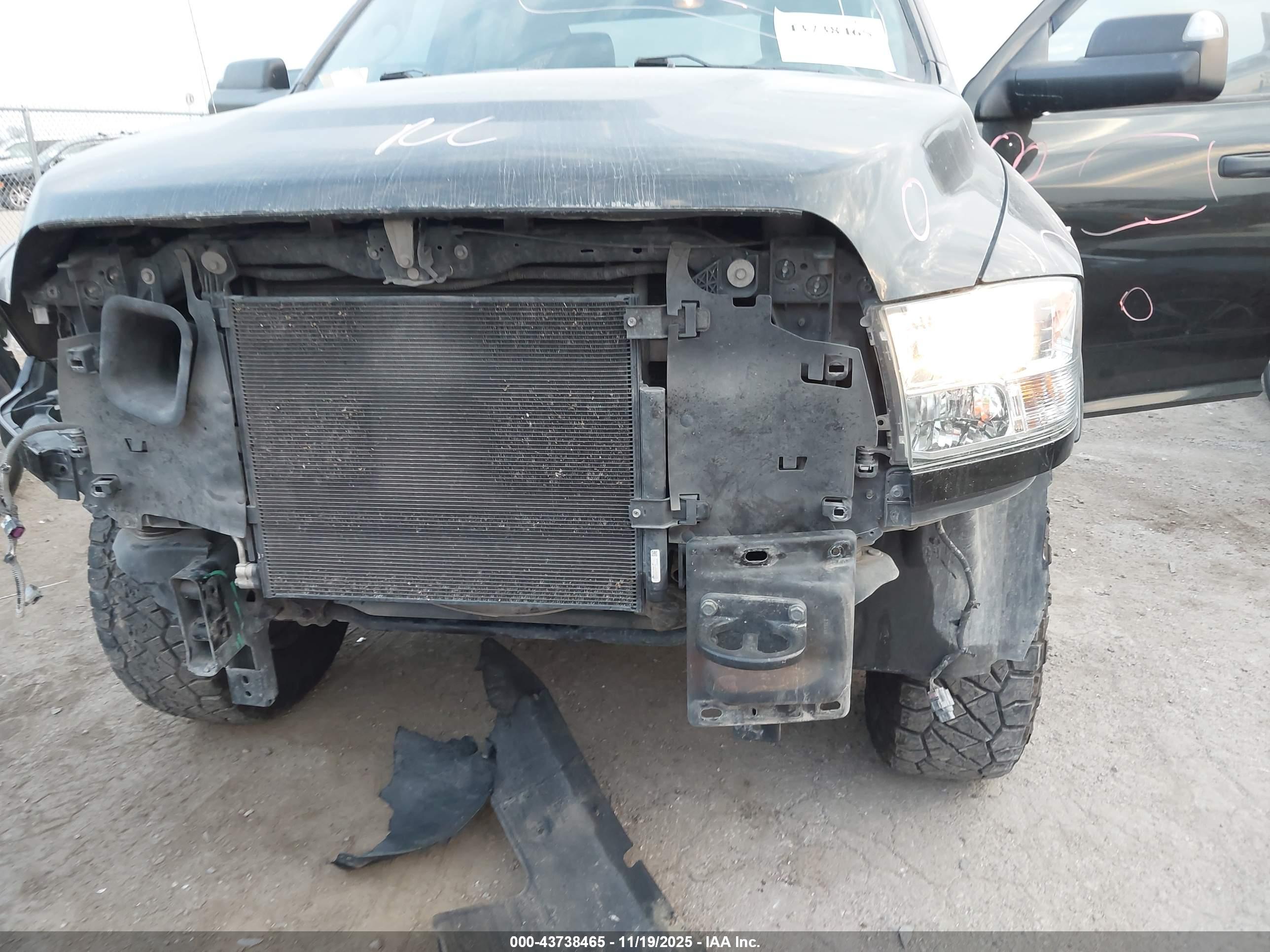 RAM 2500 image 6