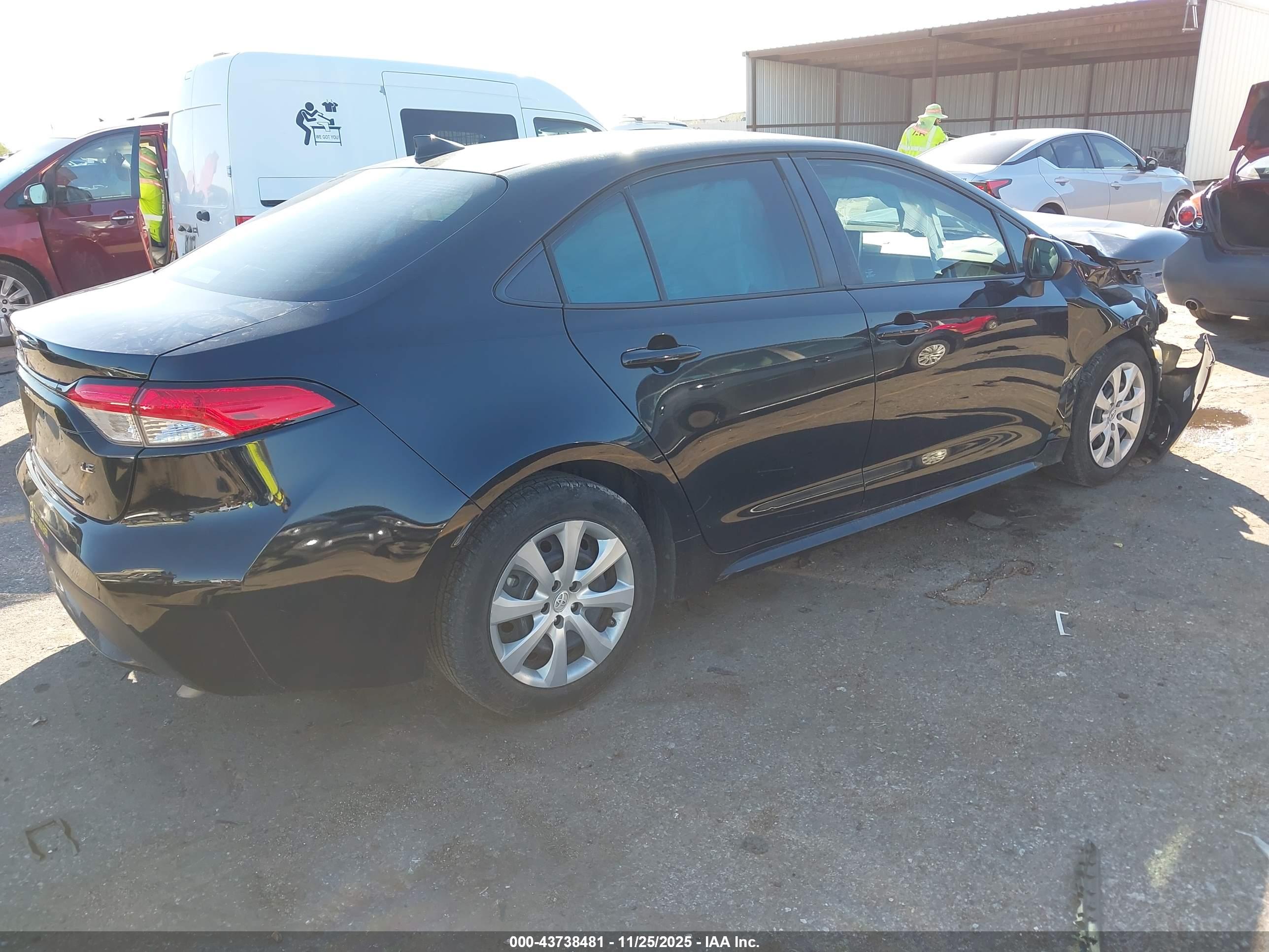 TOYOTA COROLLA image 4