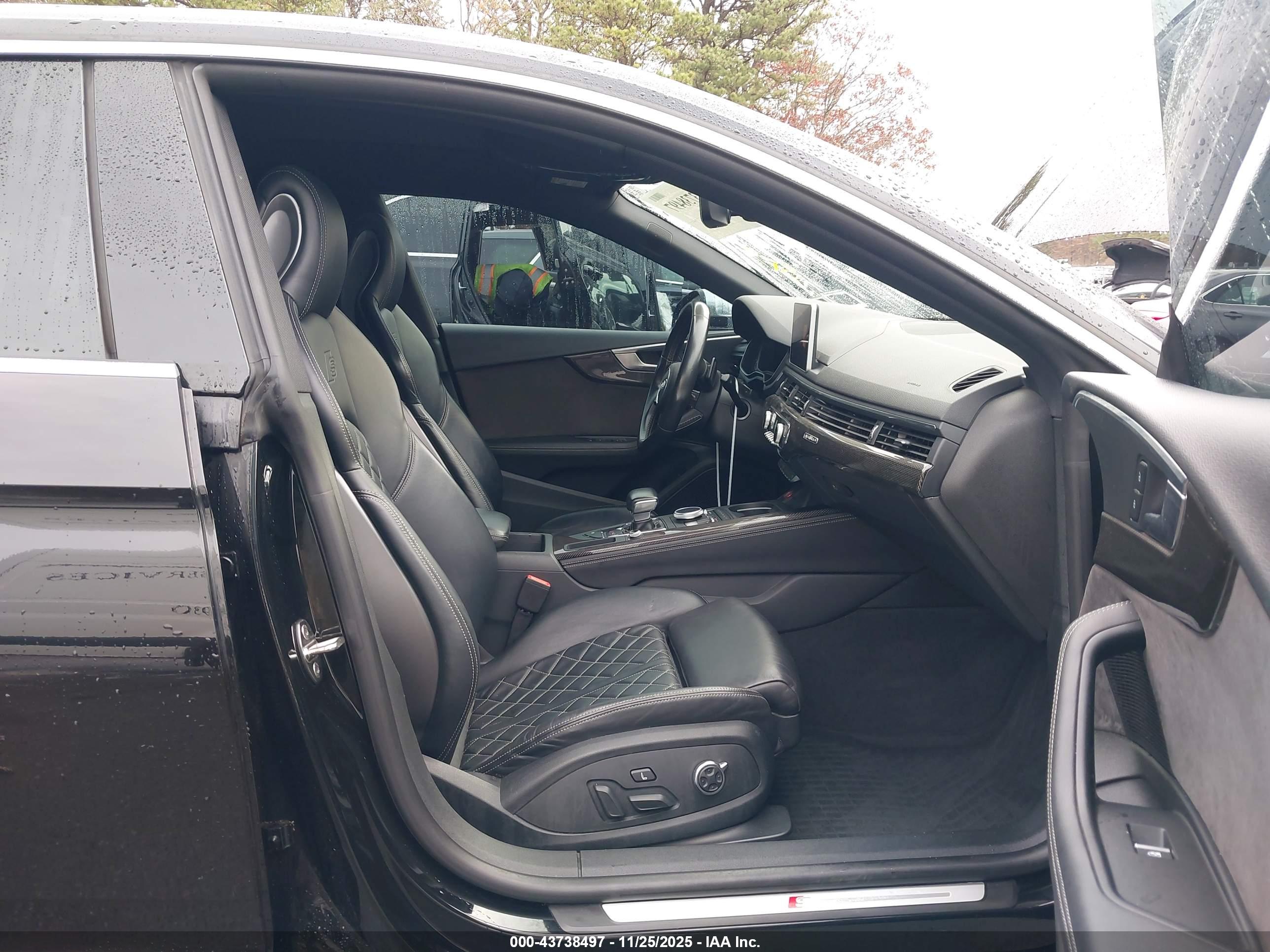 AUDI S5 image 5
