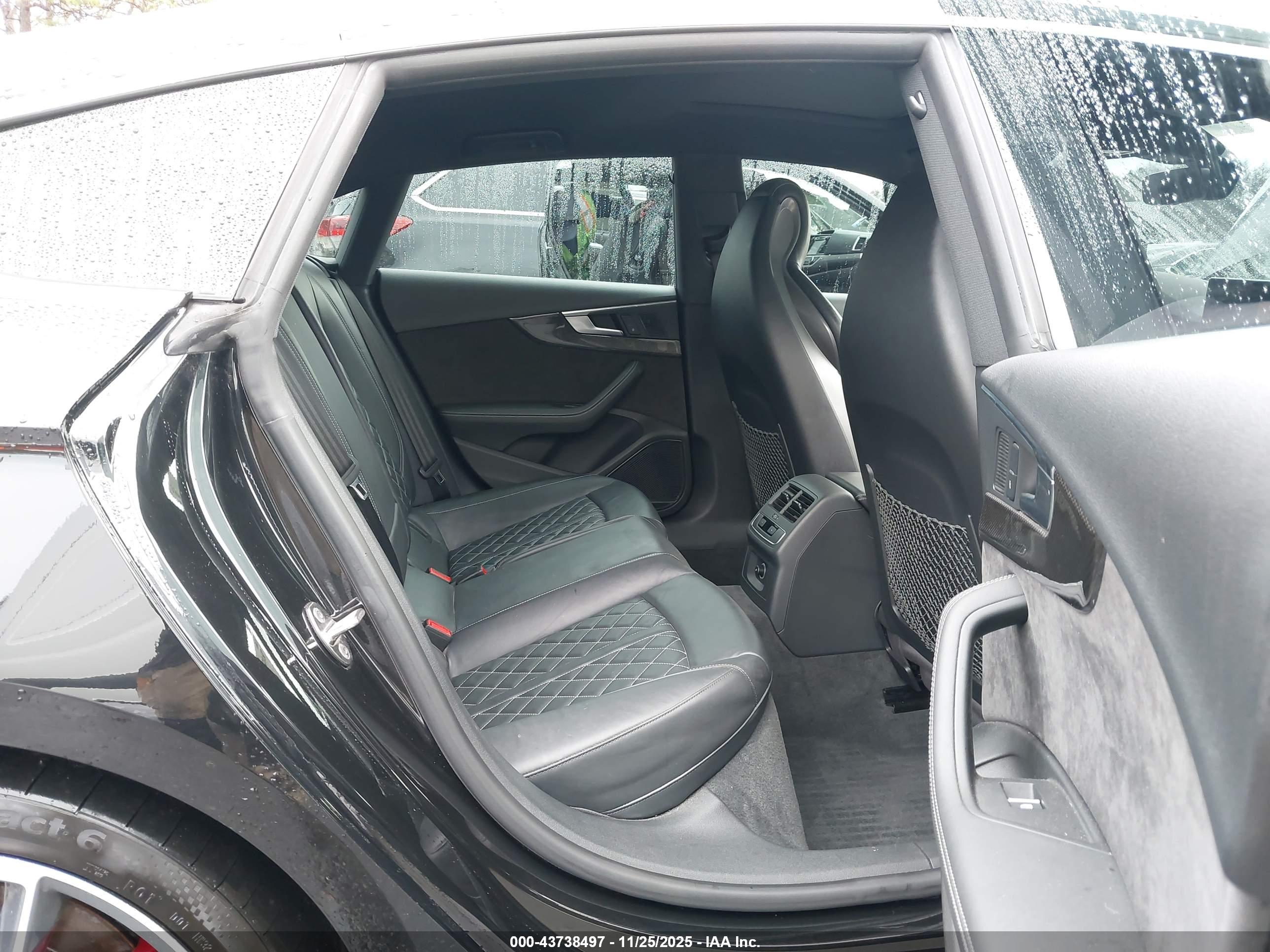 AUDI S5 image 8
