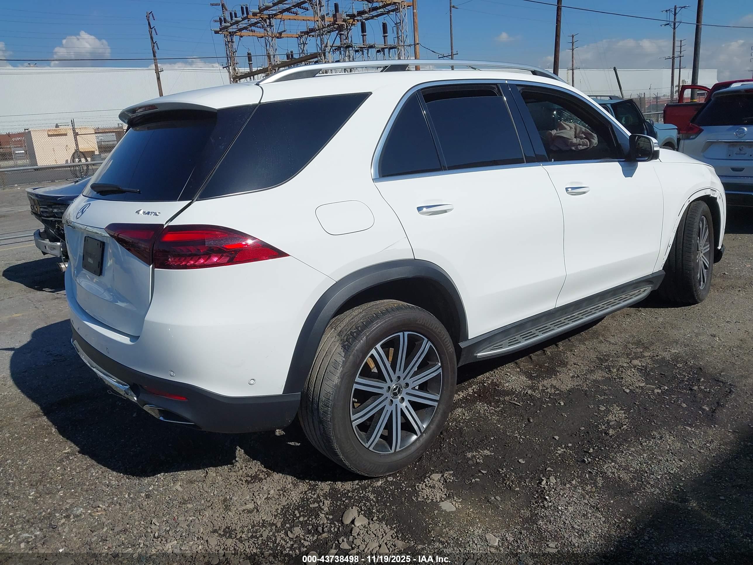 MERCEDES-BENZ GLE image 4