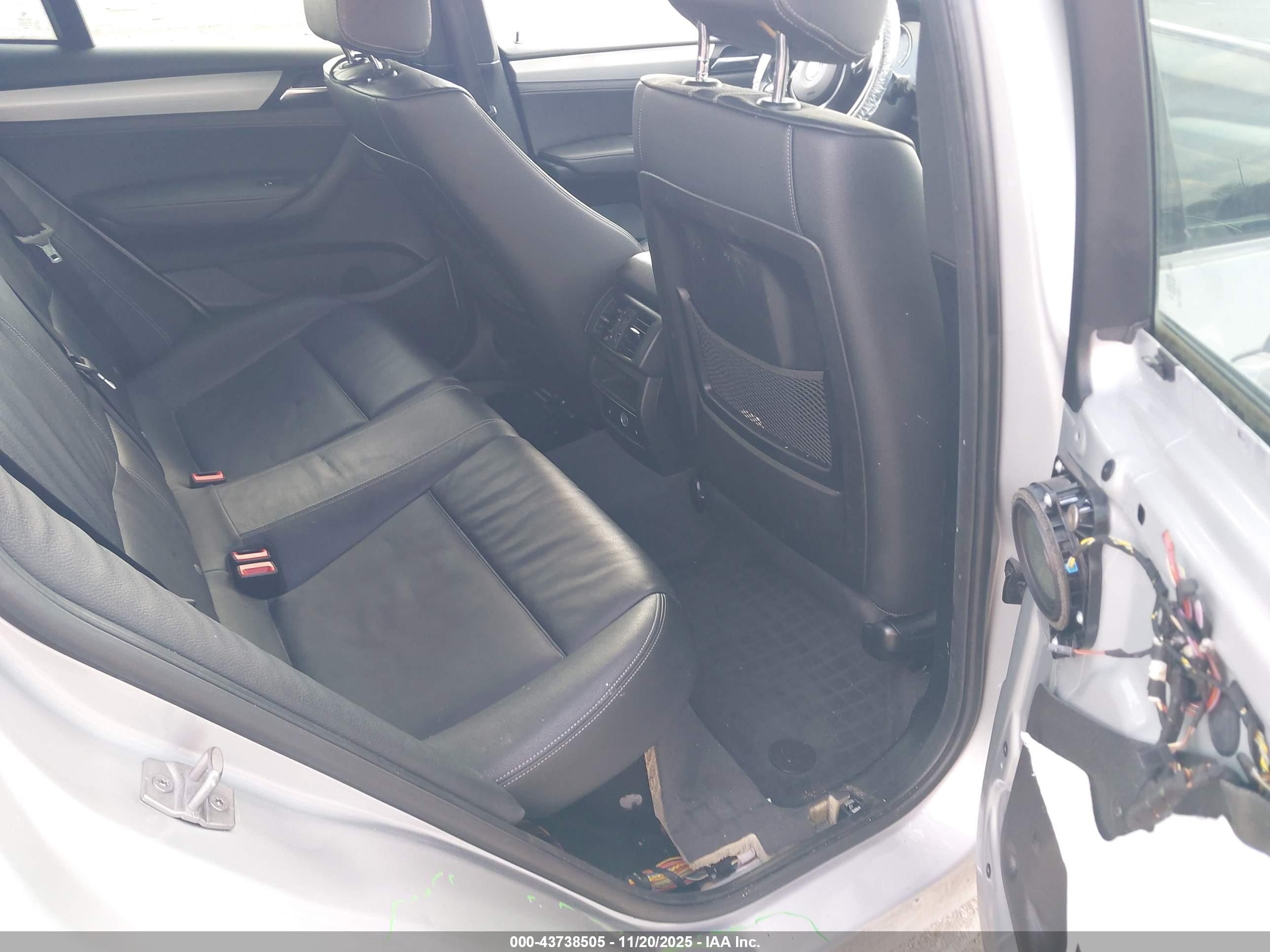 BMW X4 image 8