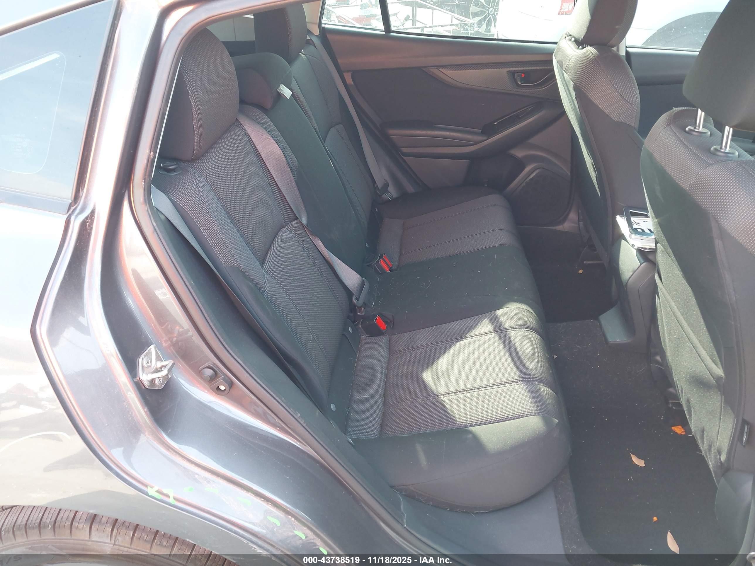 SUBARU IMPREZA image 8