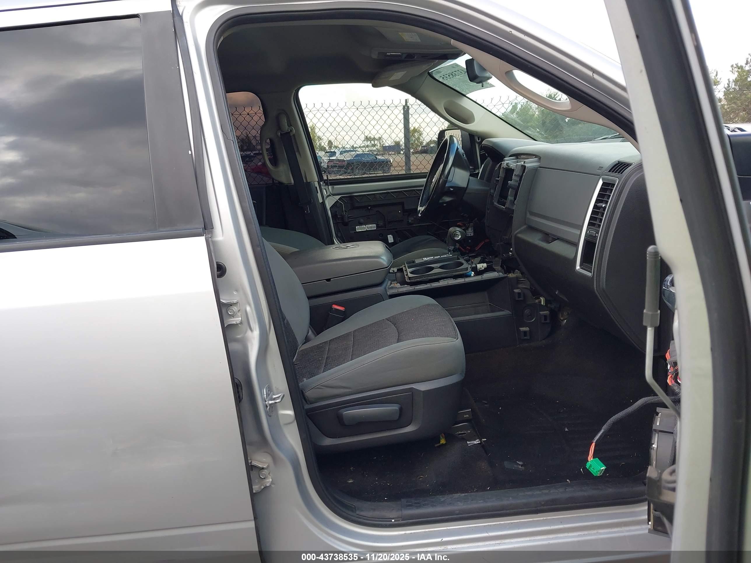RAM 1500 image 5