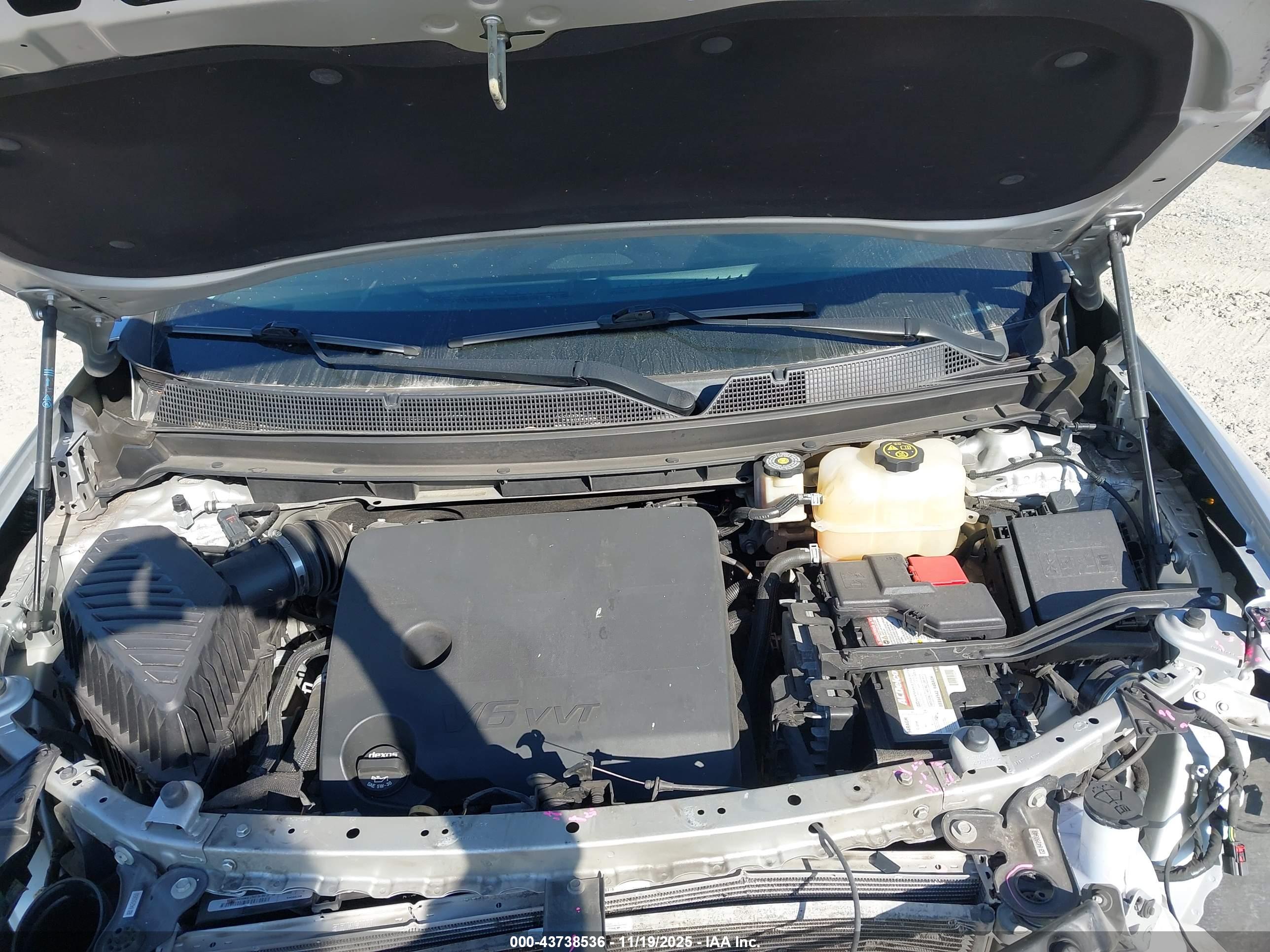 CHEVROLET TRAVERSE image 10