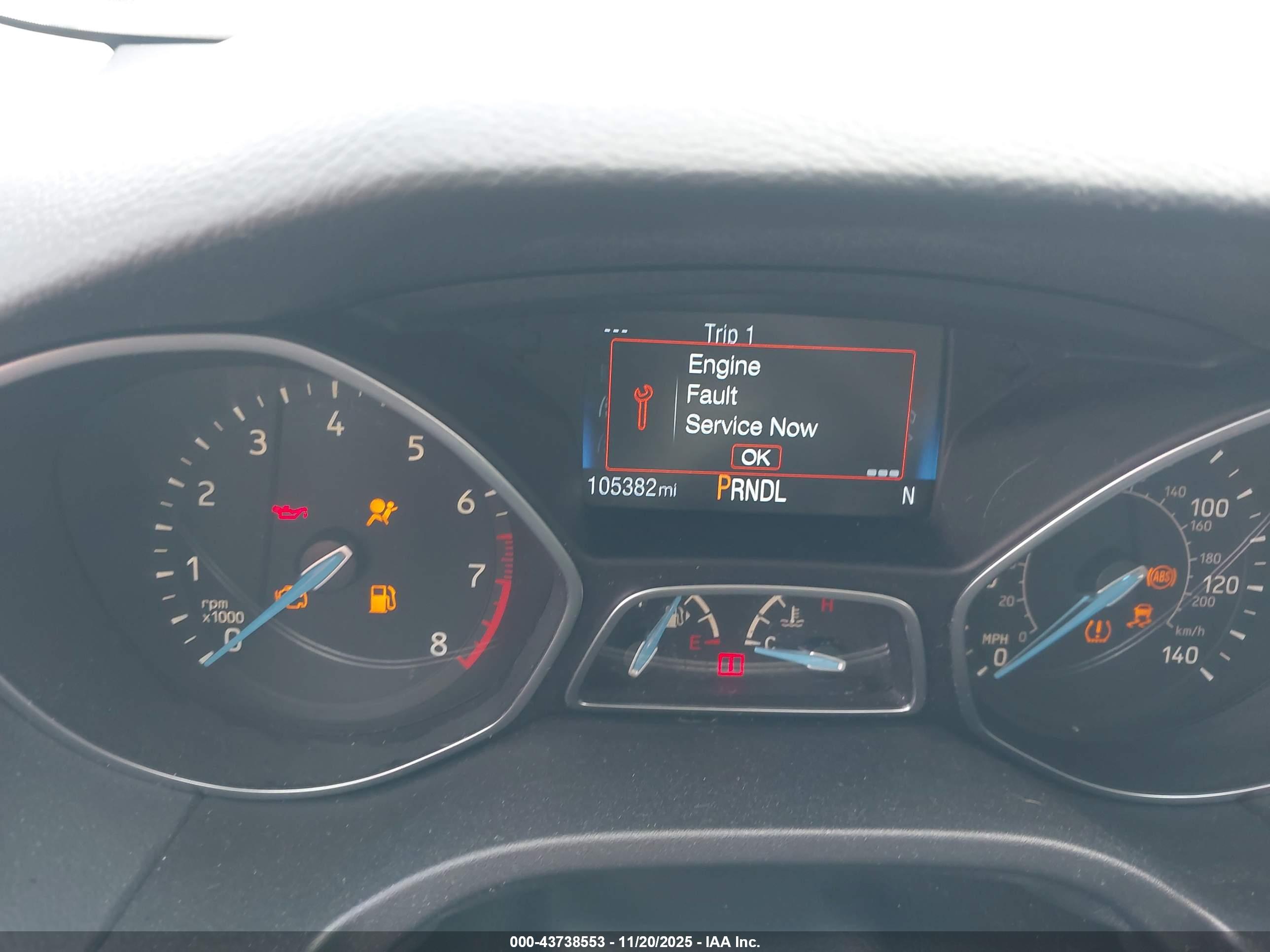 FORD FOCUS image 7