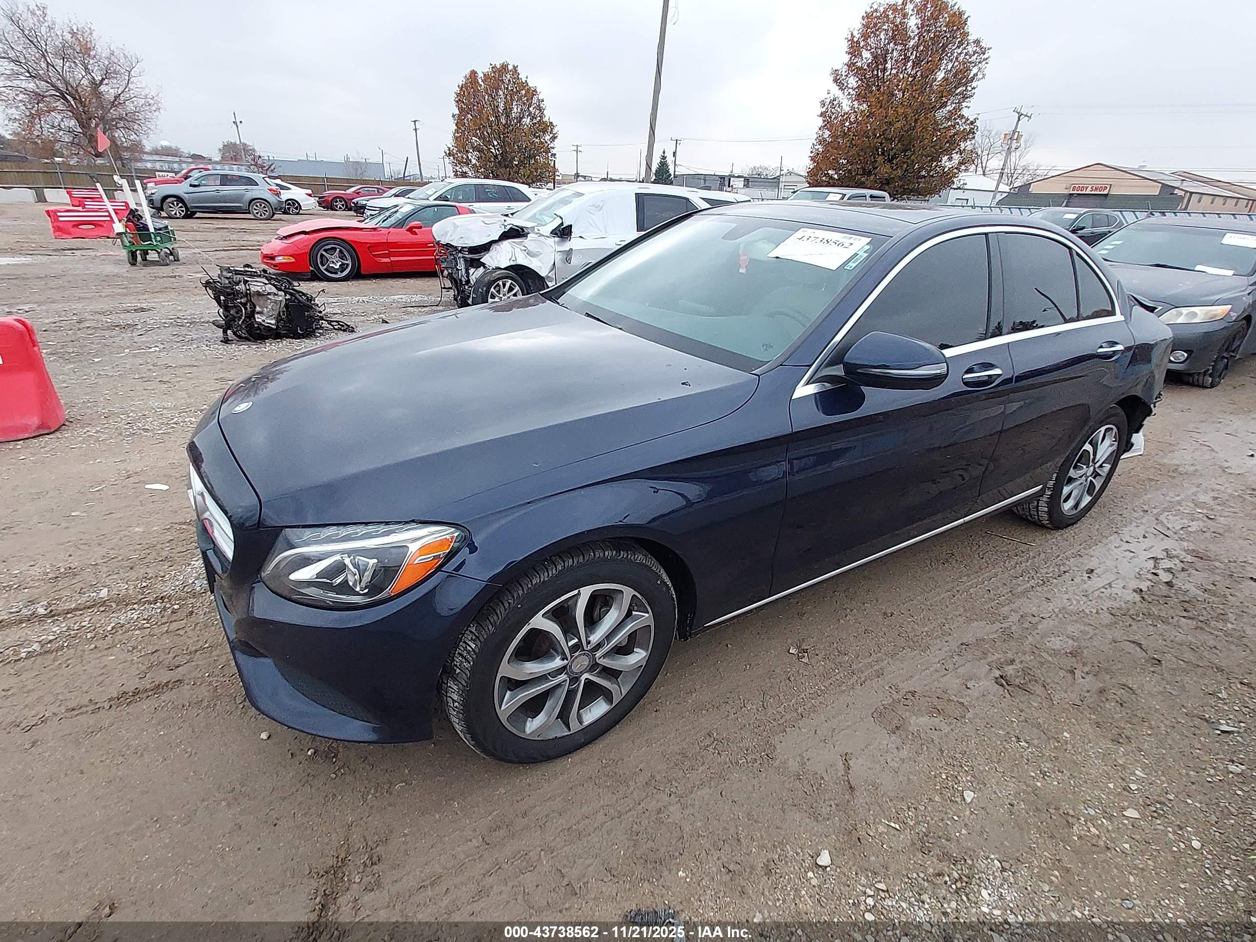 MERCEDES-BENZ C image 2
