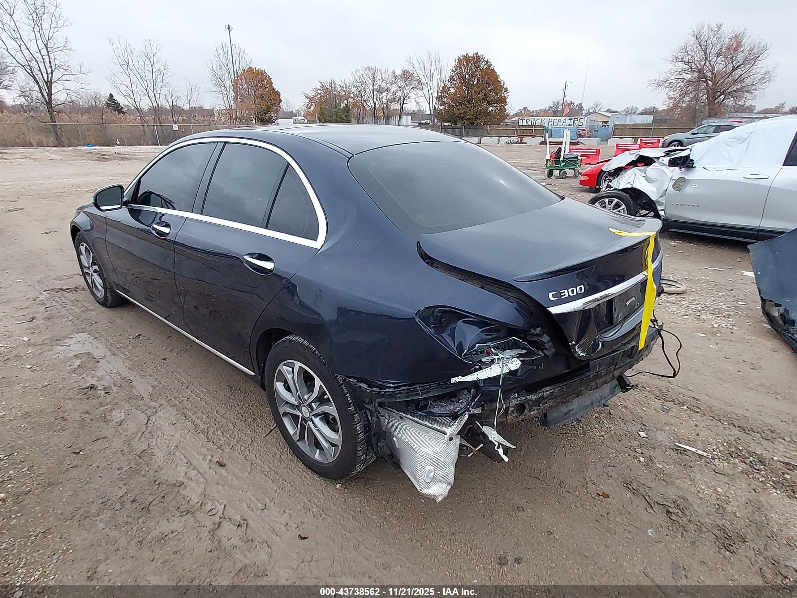 MERCEDES-BENZ C image 3